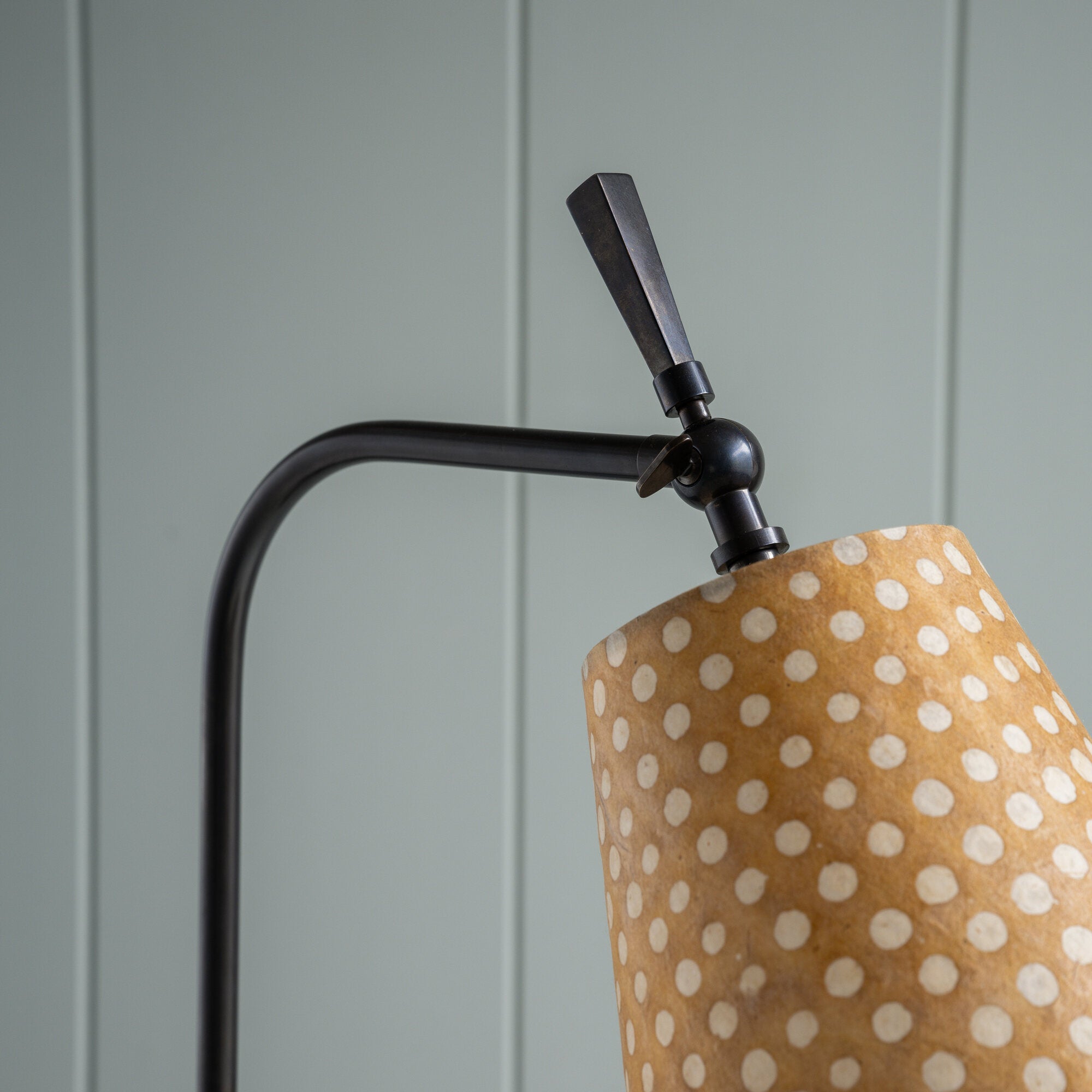 Lamp Knob Closeup - Manufactured by NiX
