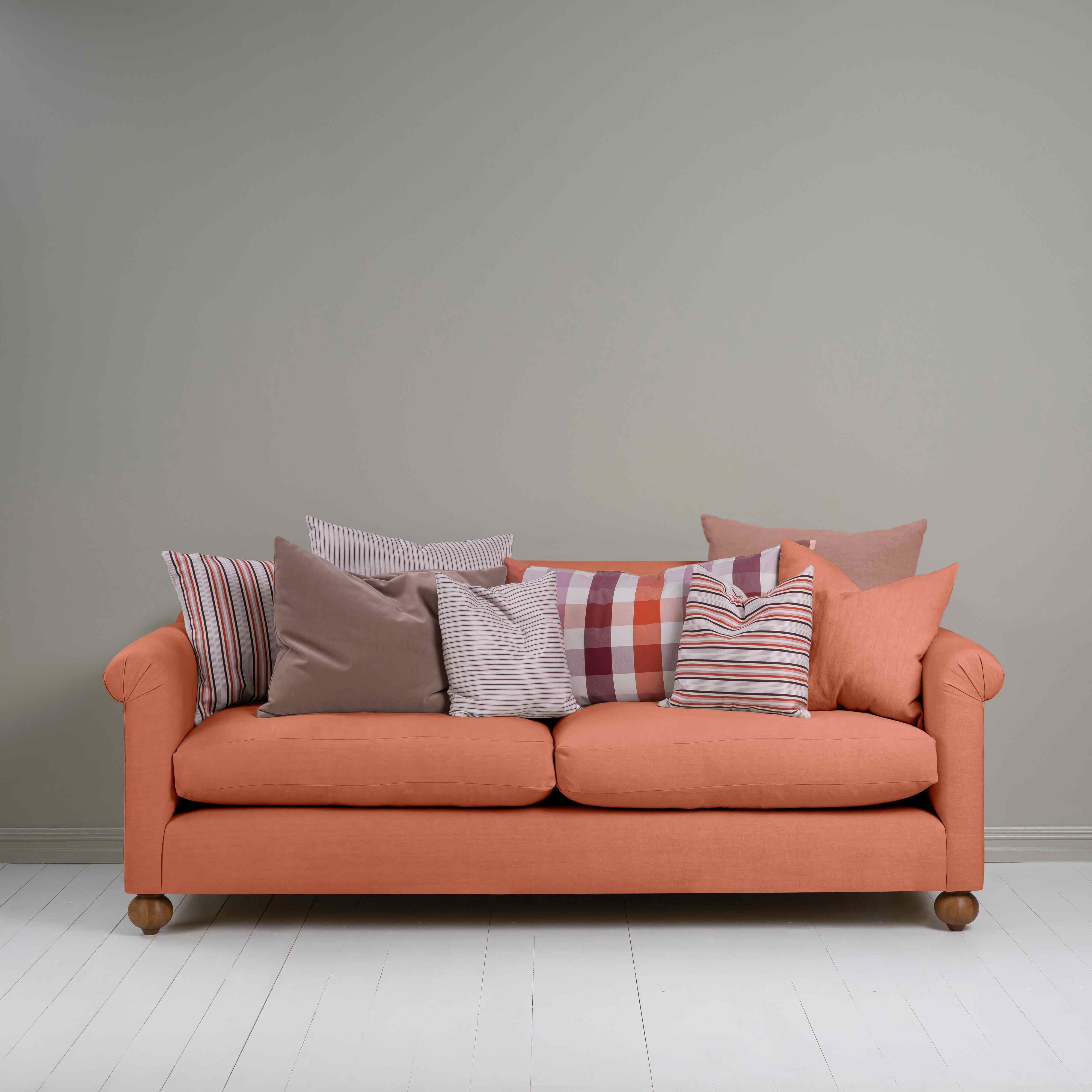  Dolittle 4 seater Sofa in Laidback Linen Cayenne 
