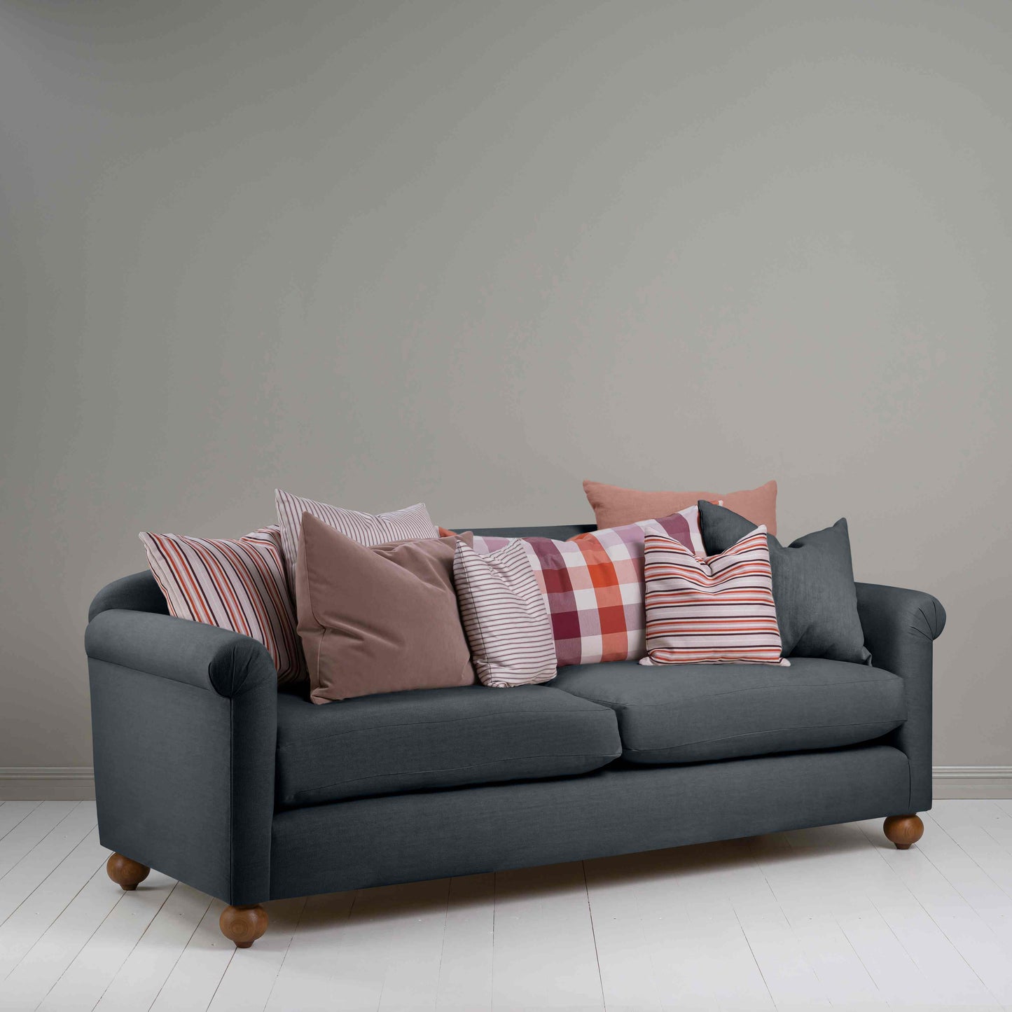 Dolittle 4 seater Sofa in Laidback Linen Midnight