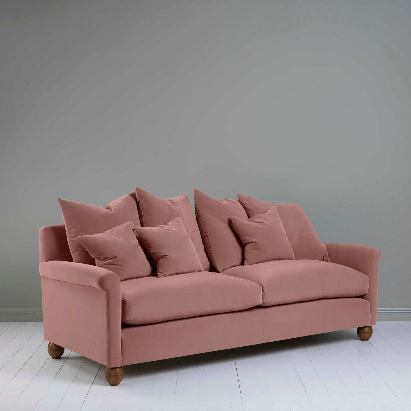 Idler 4 seater sofa in Intelligent Velvet Dusky Pink