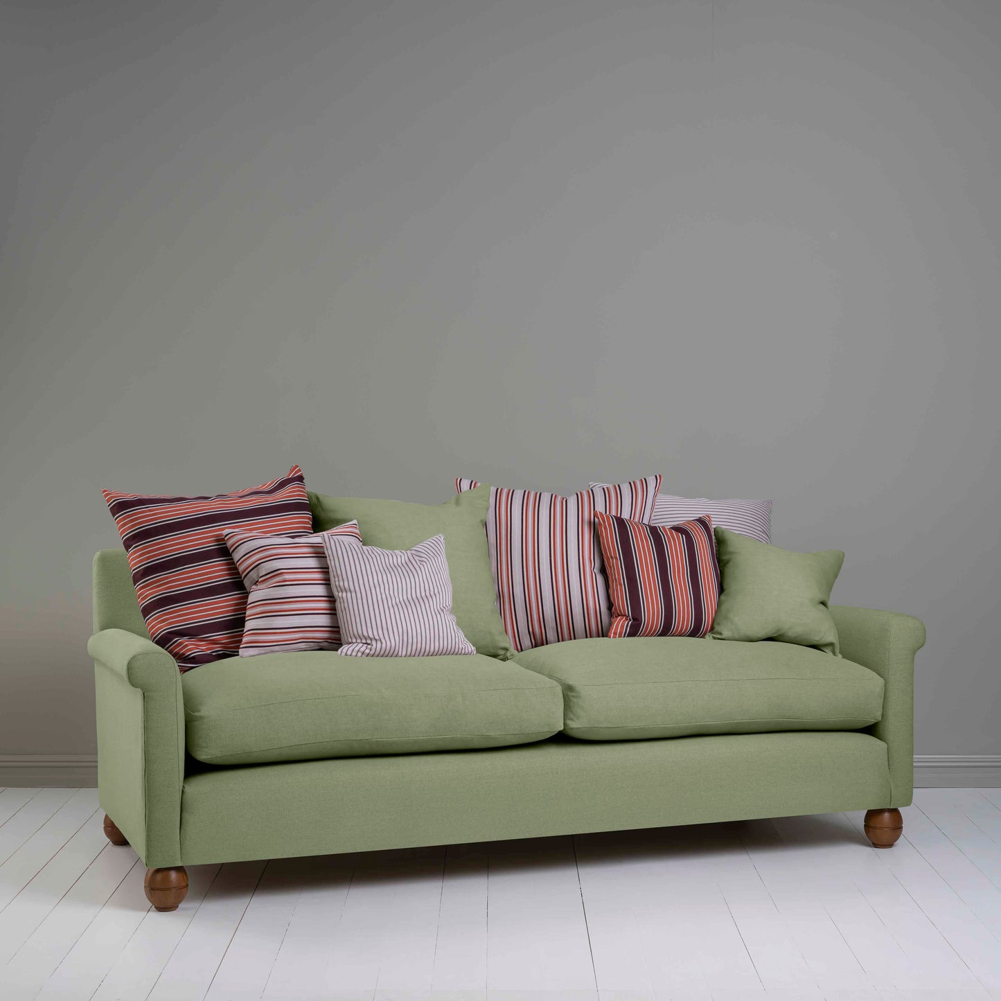 Idler 4 seater sofa in Laidback Linen Moss