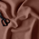 Laidback Linen Sweet Briar, Fabric With Scissor - Nicola Harding