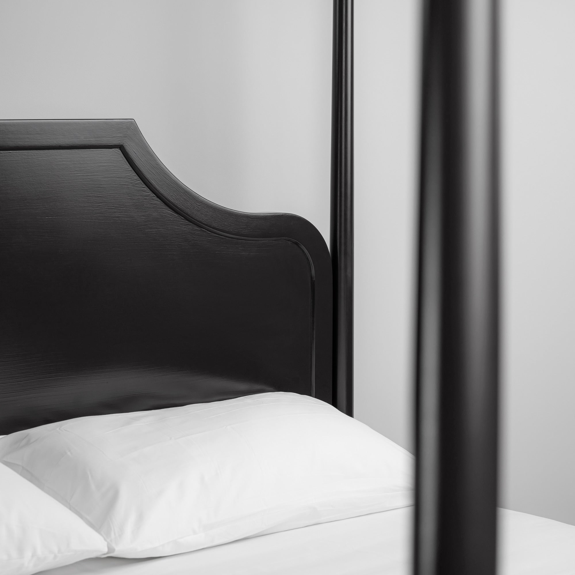 Folly Four Poster Bed in Jet Black