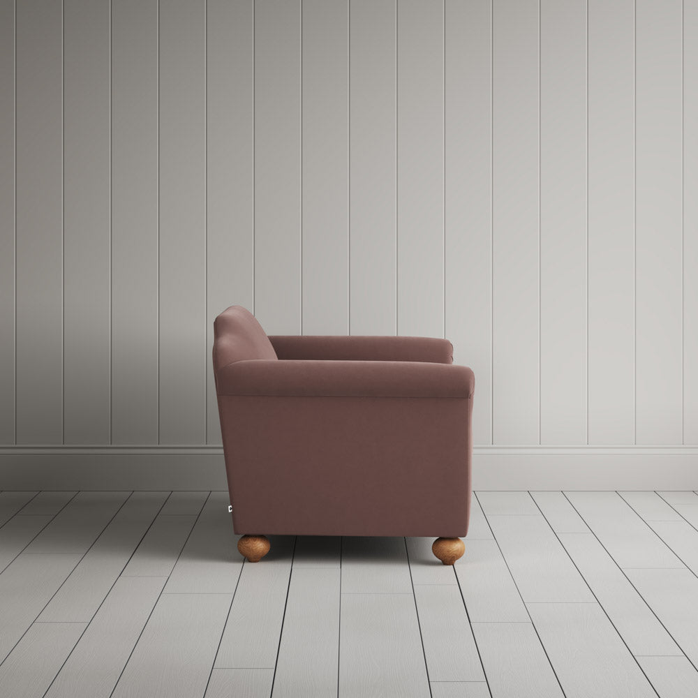 Side profile of the Velvet Dusky Pink Idler love seat by Nicola Harding