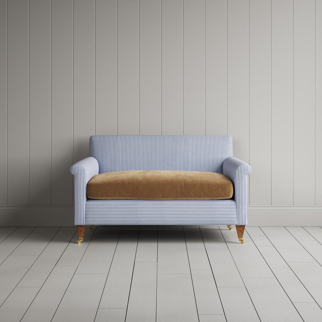 Front view of the Idler big love seat by NiX