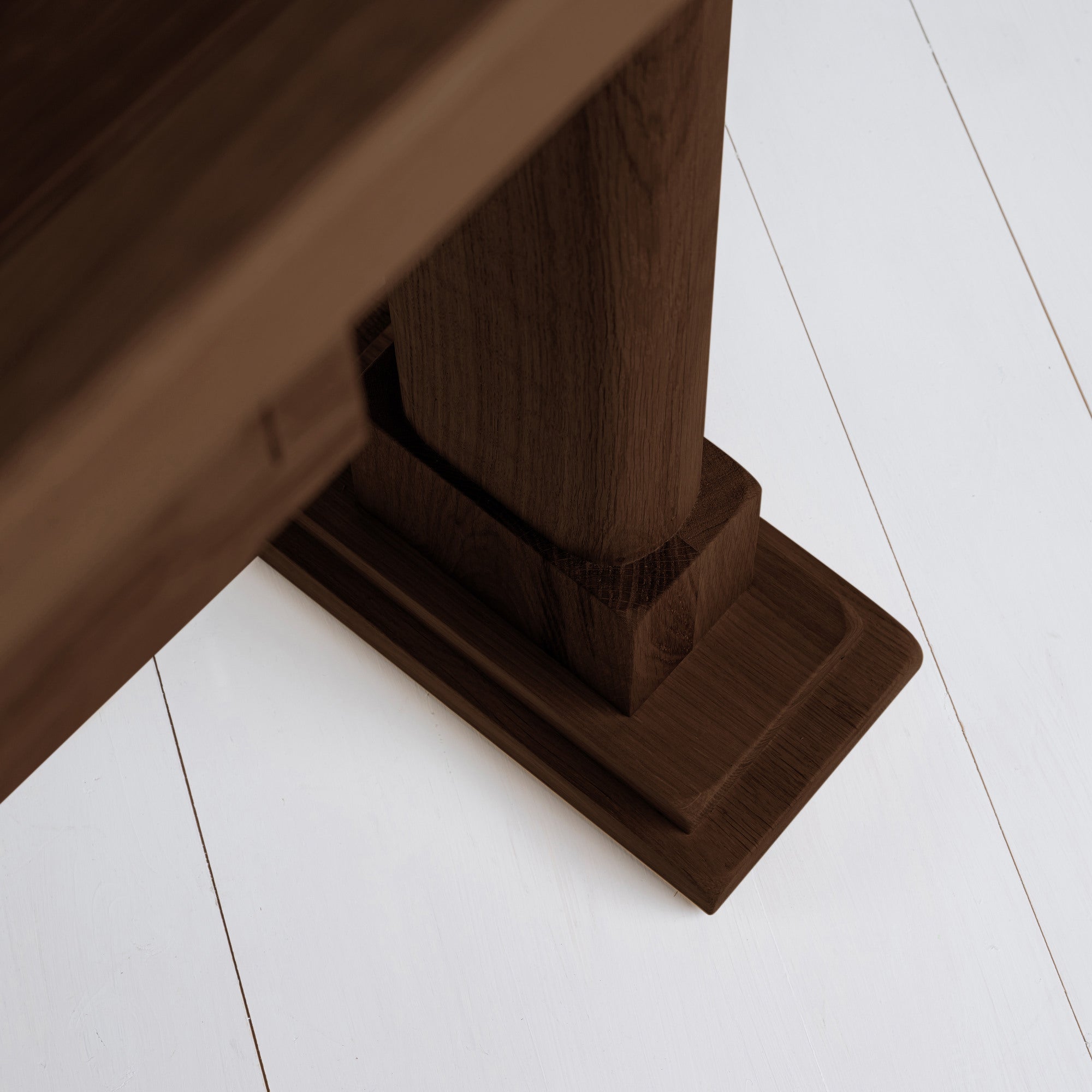 Foot Base Design of Keepsake Console Table, Smoky Stained Oak - By NiX