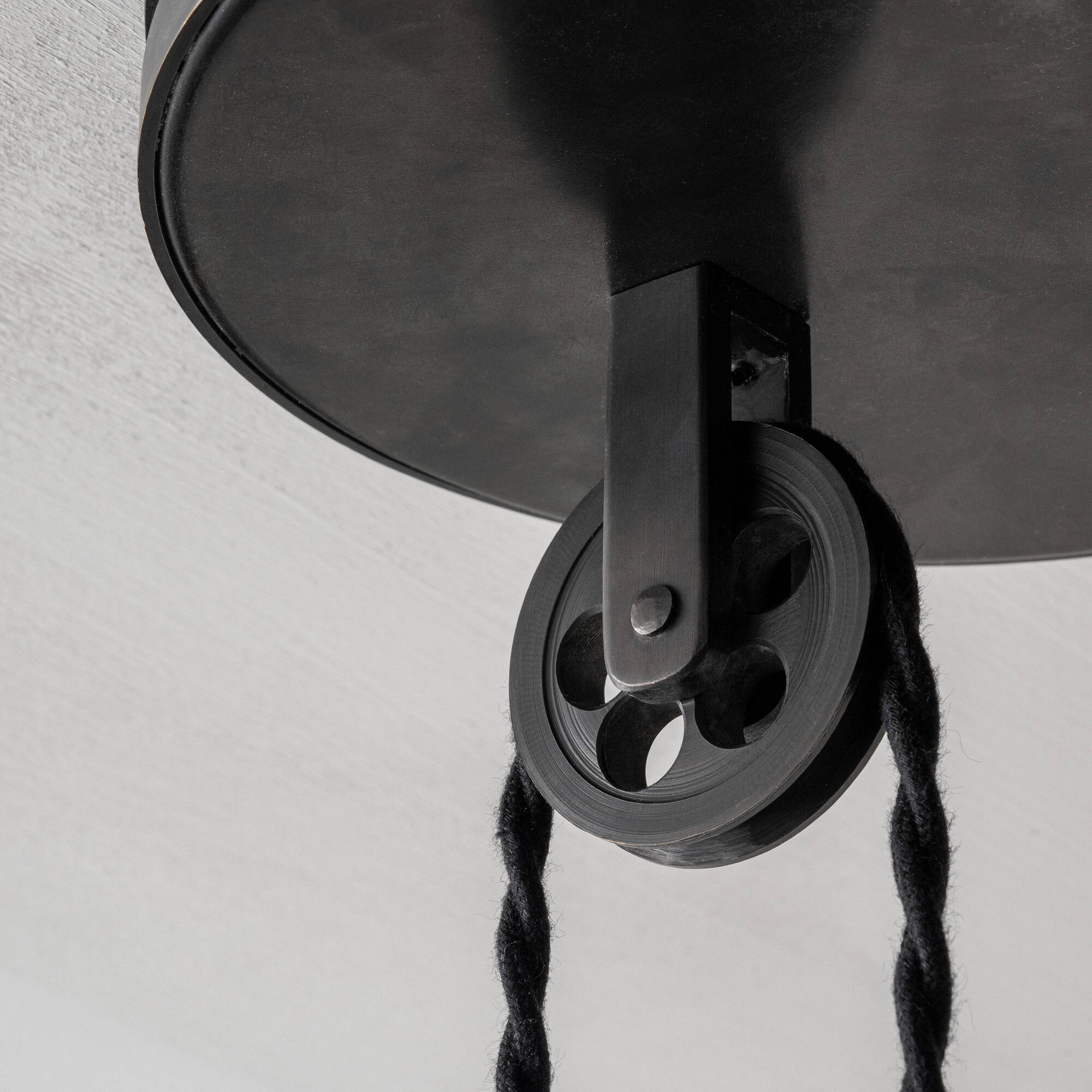 Ceiling Light Pully Closeup