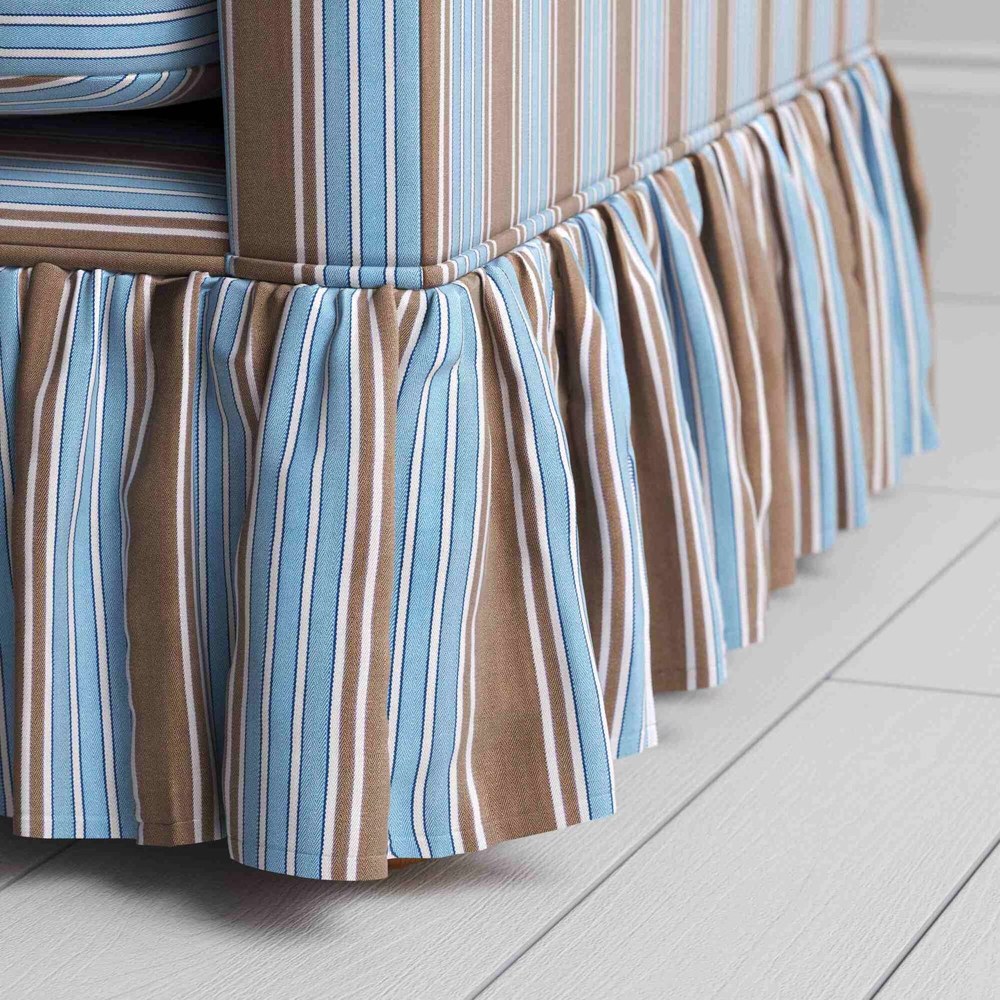 Curtain Call Love Seat in Regatta Cotton, Blue, Curtain Design Closeup - NiX