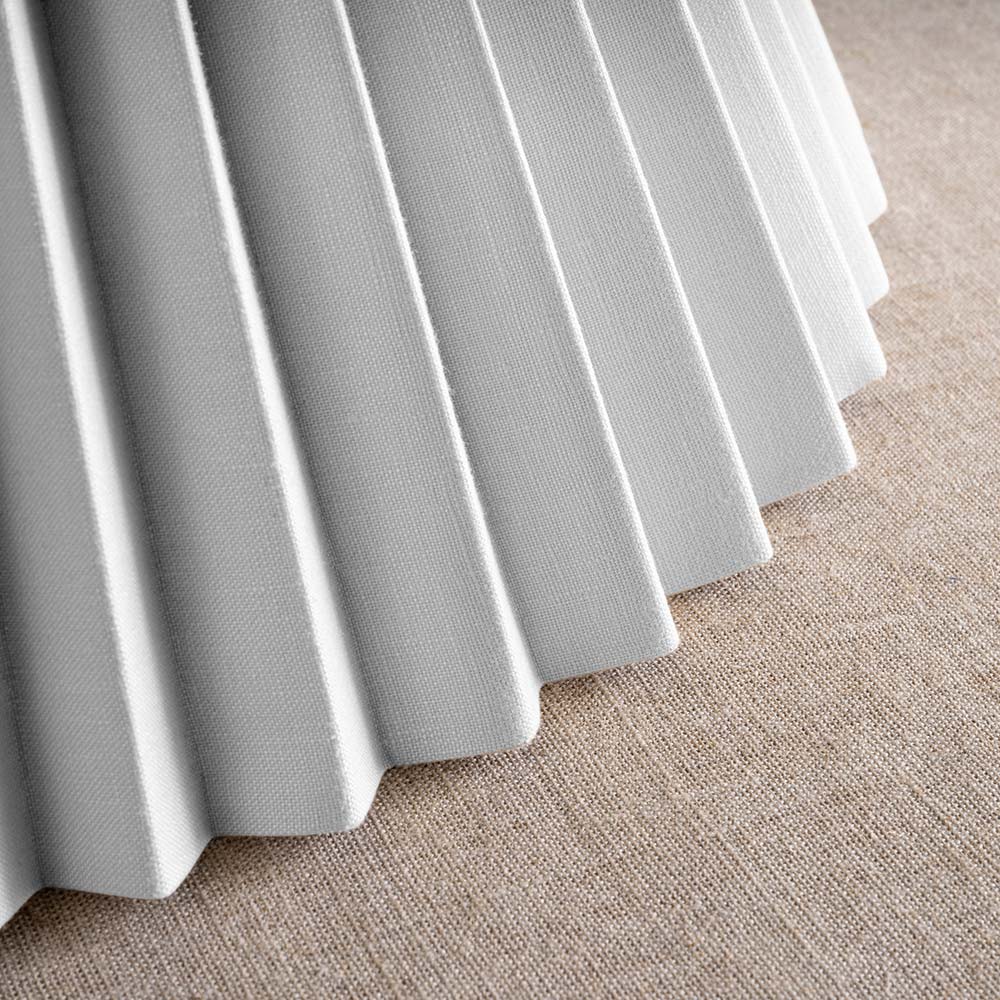 Sunburst Concertina Natural Pleat Lamp Shade with Mauve Cord, Design Closeup - By NiX
