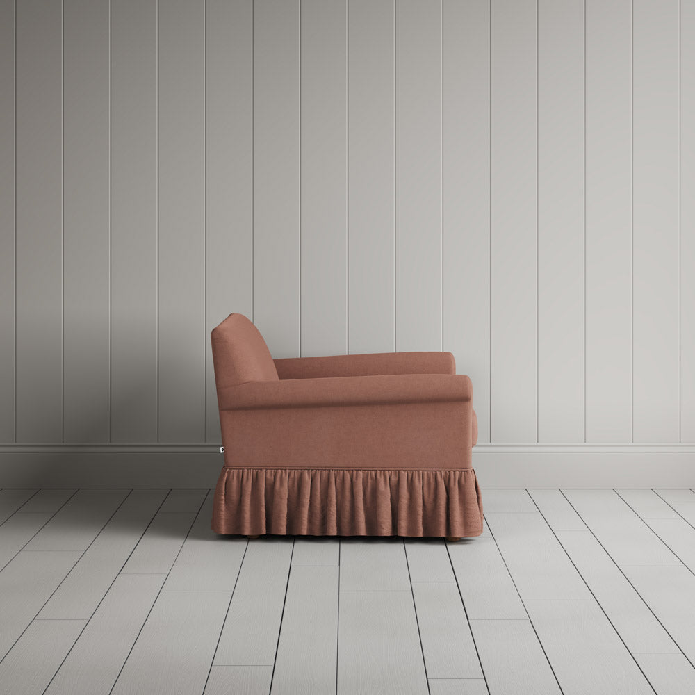 Curtain Call Love Seat in Laidback Linen Roseberry