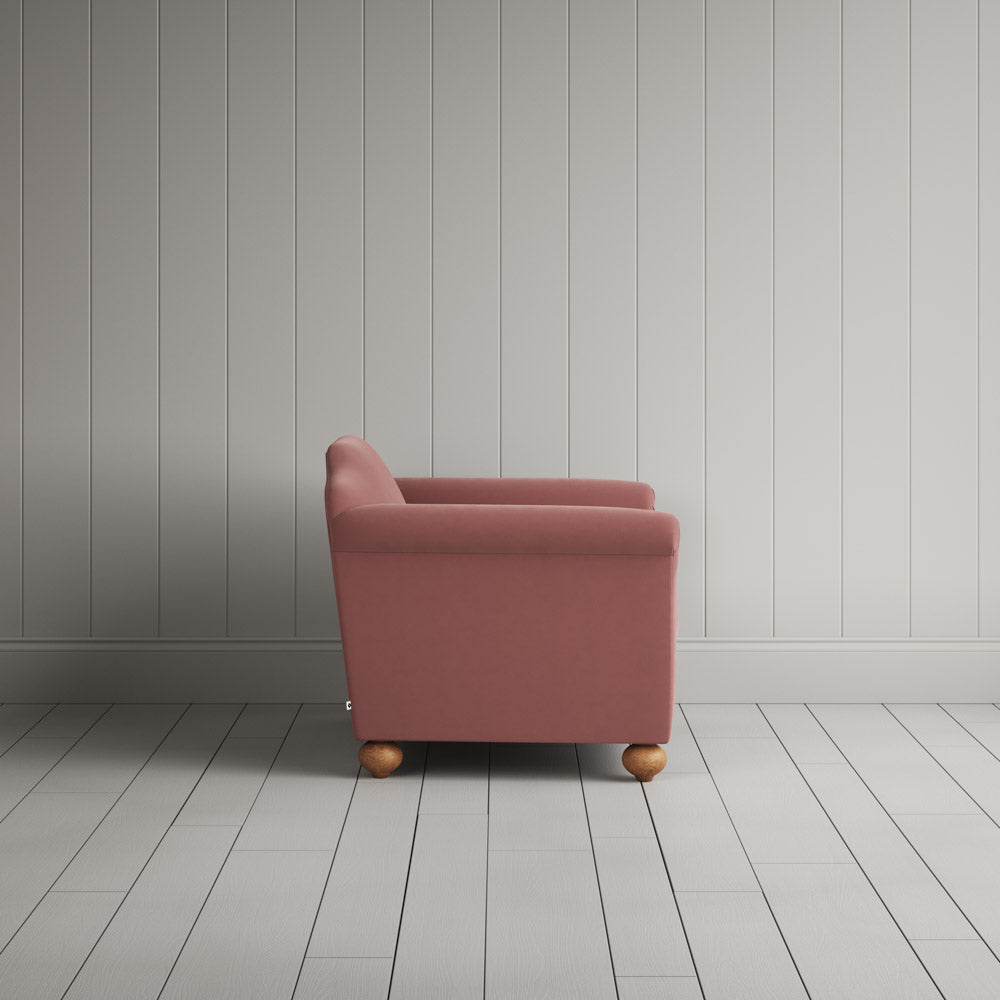 Dolittle Love Seat in Intelligent Velvet Rose