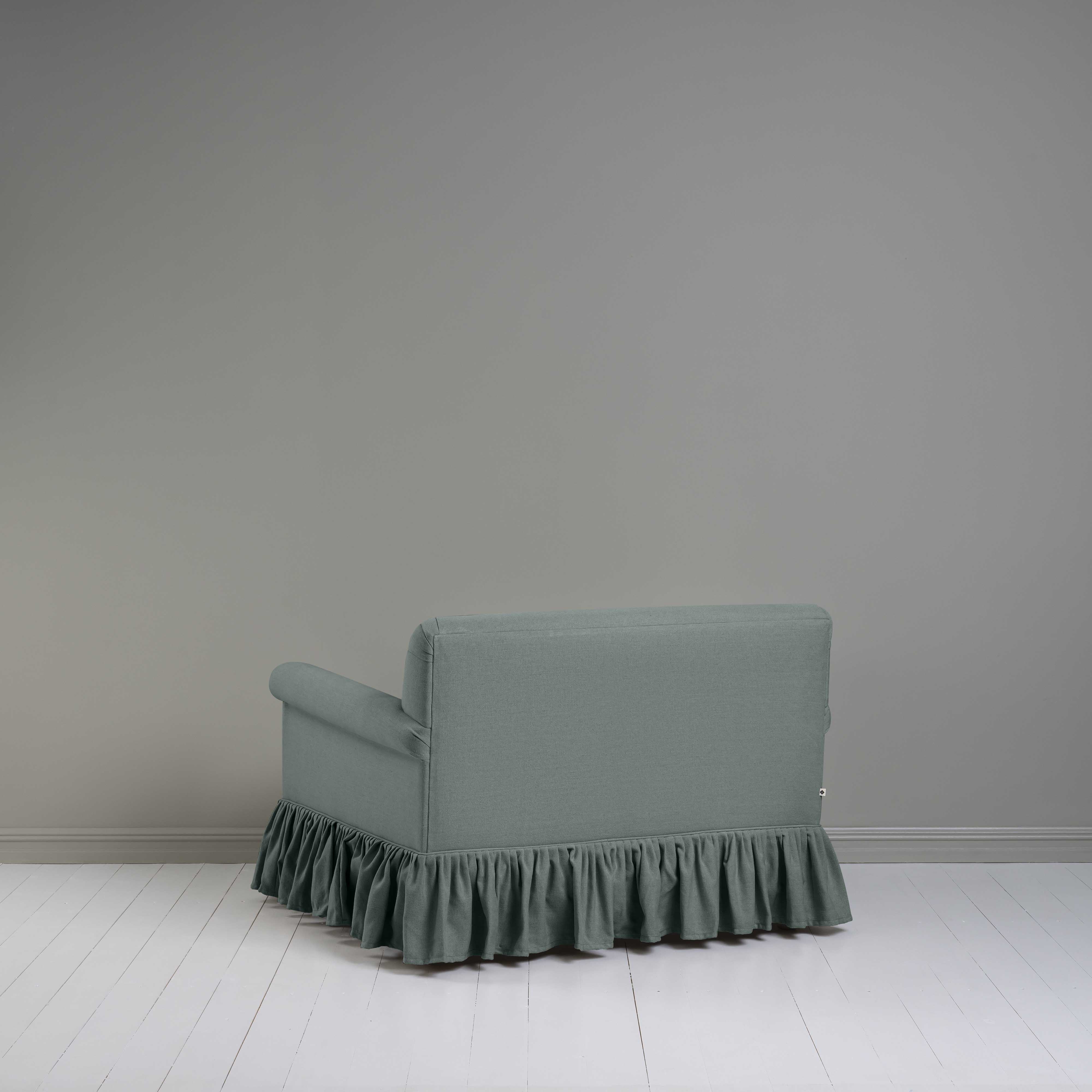 Curtain Call Love Seat in Laidback Linen Mineral 