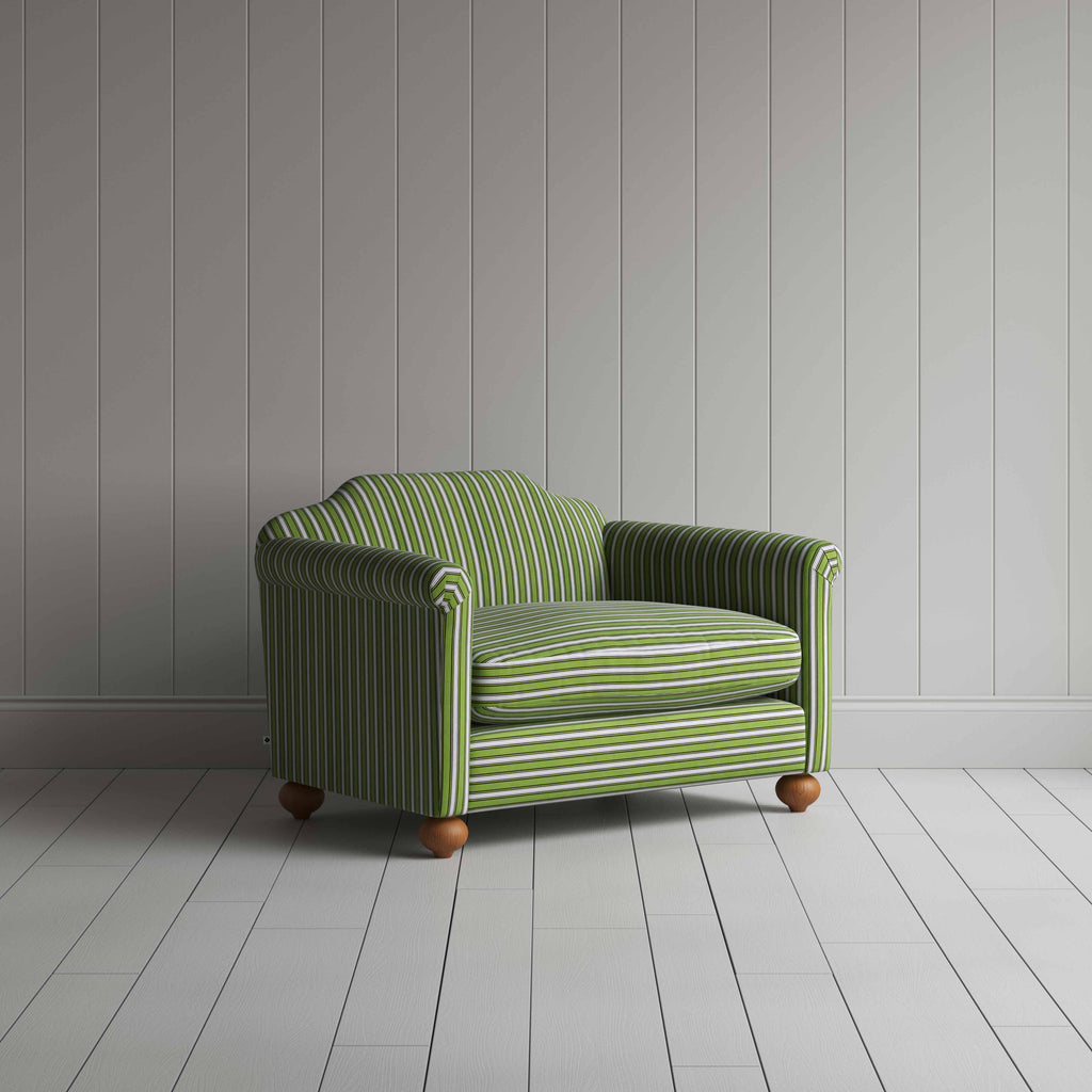  Dolittle Love Seat in Colonnade Cotton, Green and Wine 