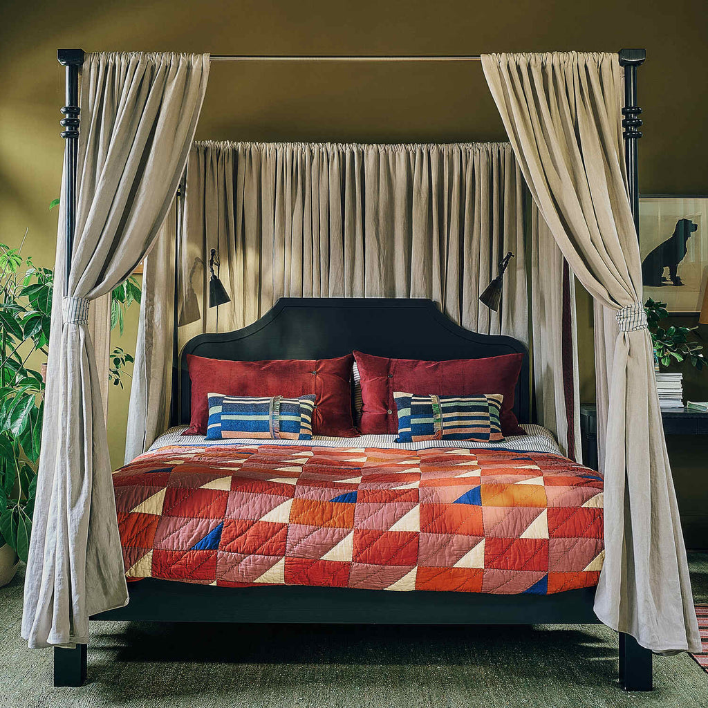 Folly Four Poster Bed in Jet Black