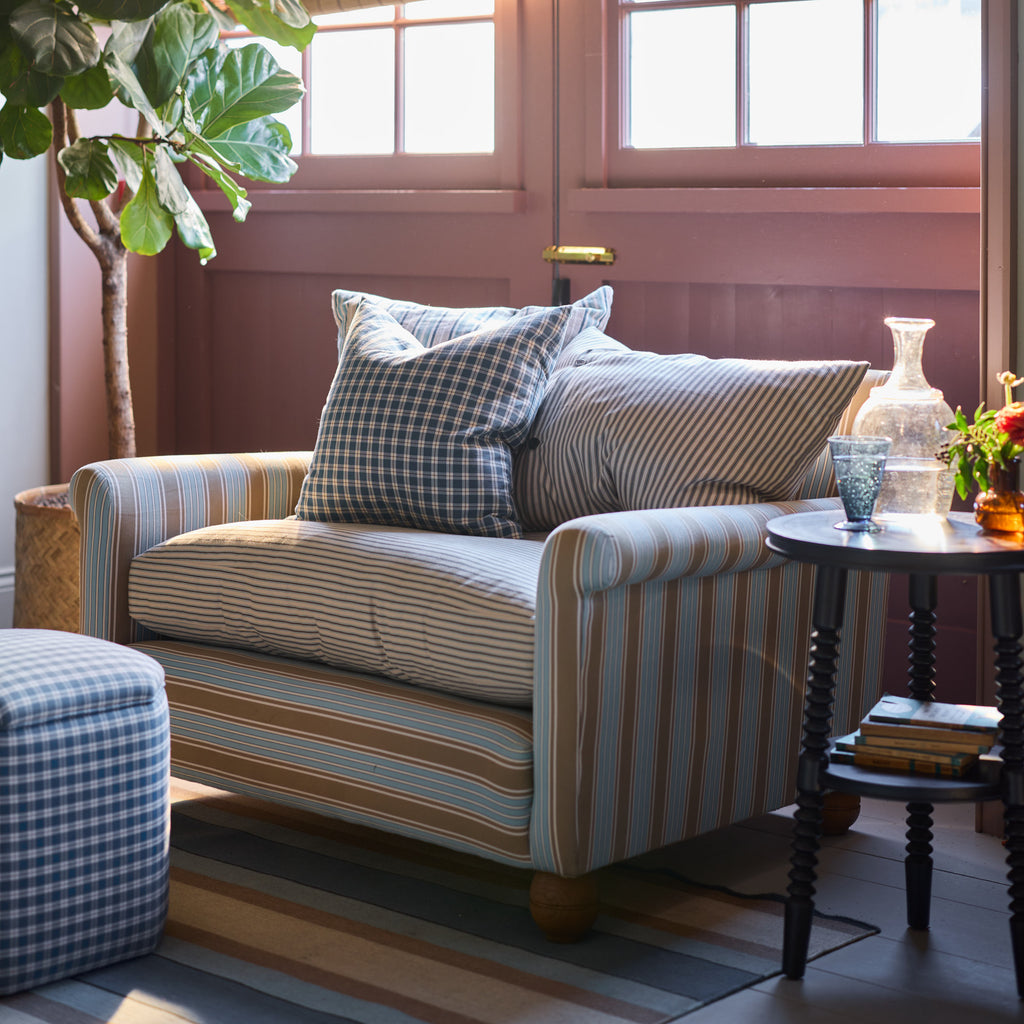 Spindle Side Table, Oiled Oak