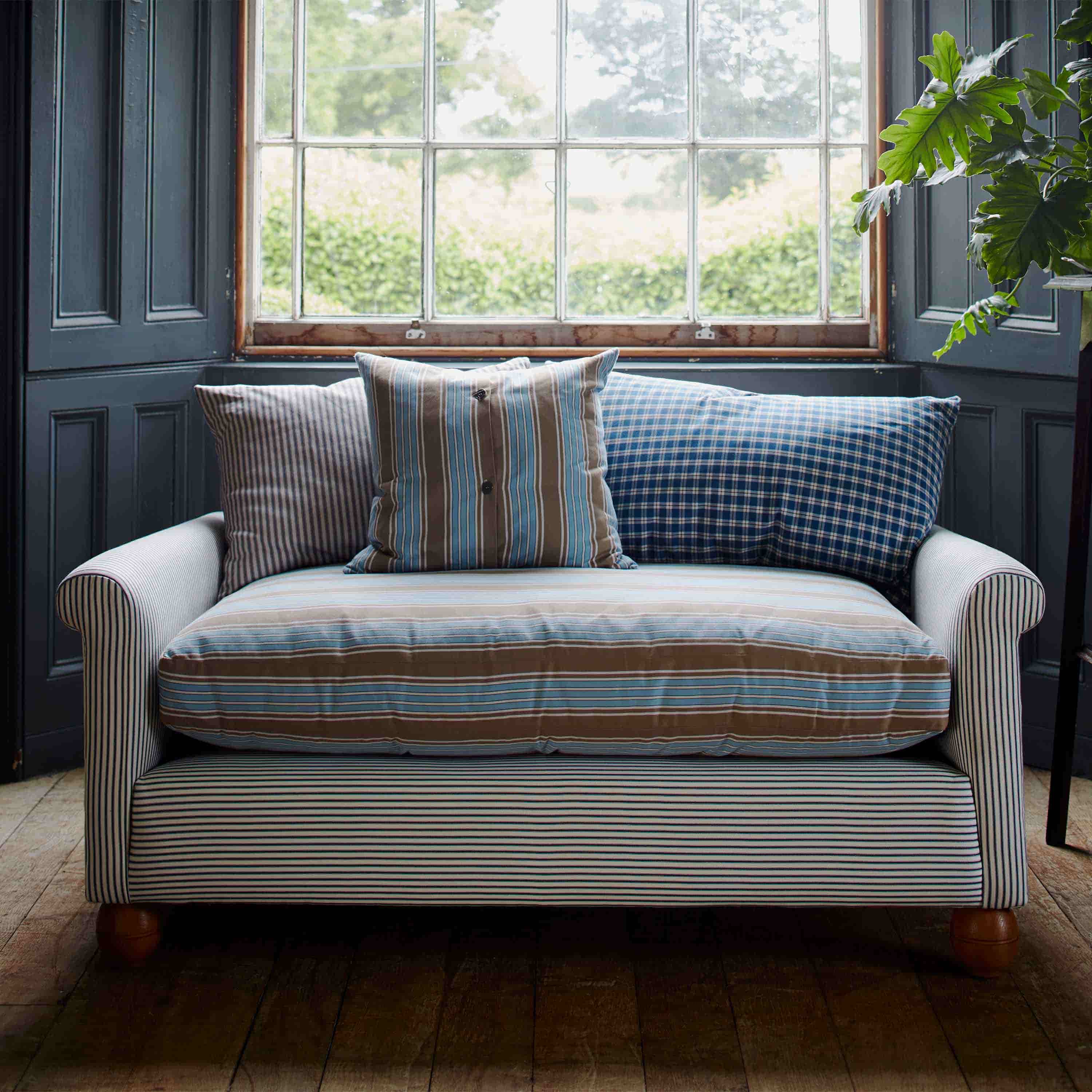  Idler 2 Seater Sofa in Laidback Linen Cerulean 
