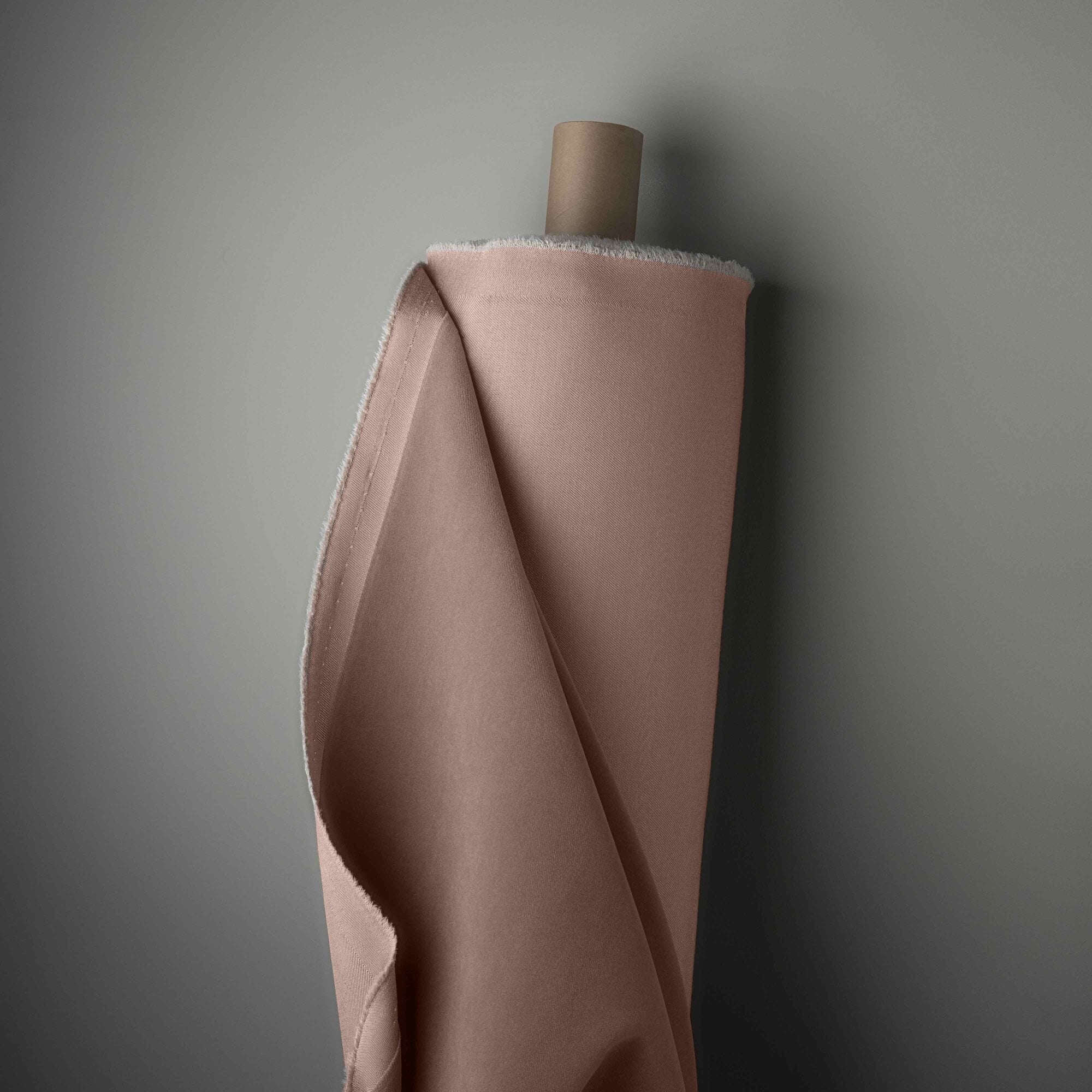Intelligent Velvet Dusky Pink Fabric Roll - NiX