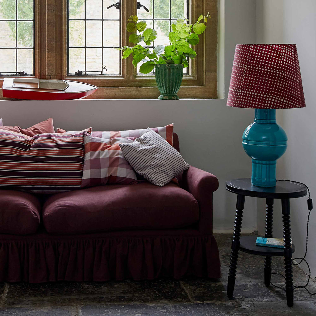 4 Seater sofa with Spindle Side Table, Carbon Black, With Orb Ceramic Table Lamp Base in Turquoise With lampshade - By NiX