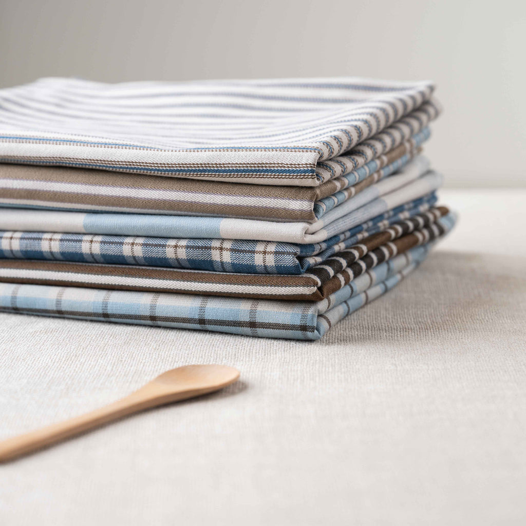 Luster Tea Towel in Regatta Cotton, Charcoal - Nicola Harding
