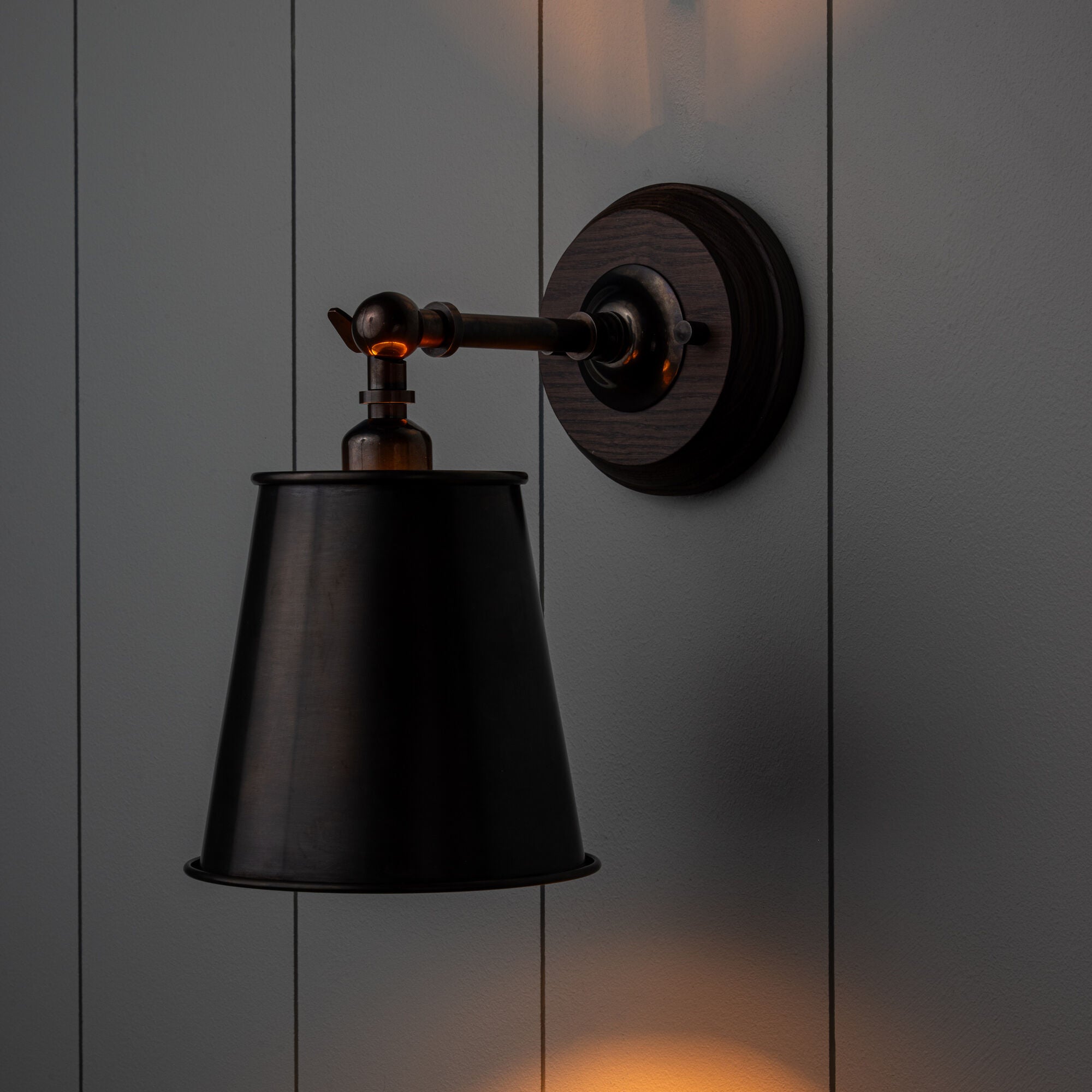 Wall Light With Metal Shade - By NiX