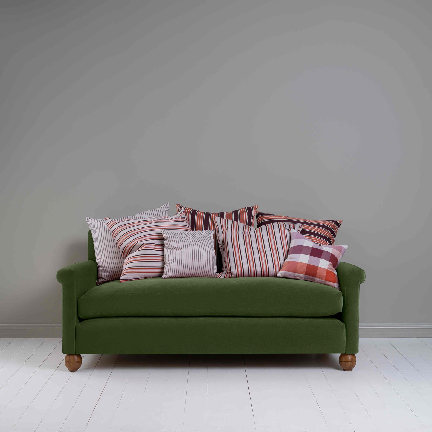 Idler 3 Seater Sofa in Intelligent Velvet Juniper