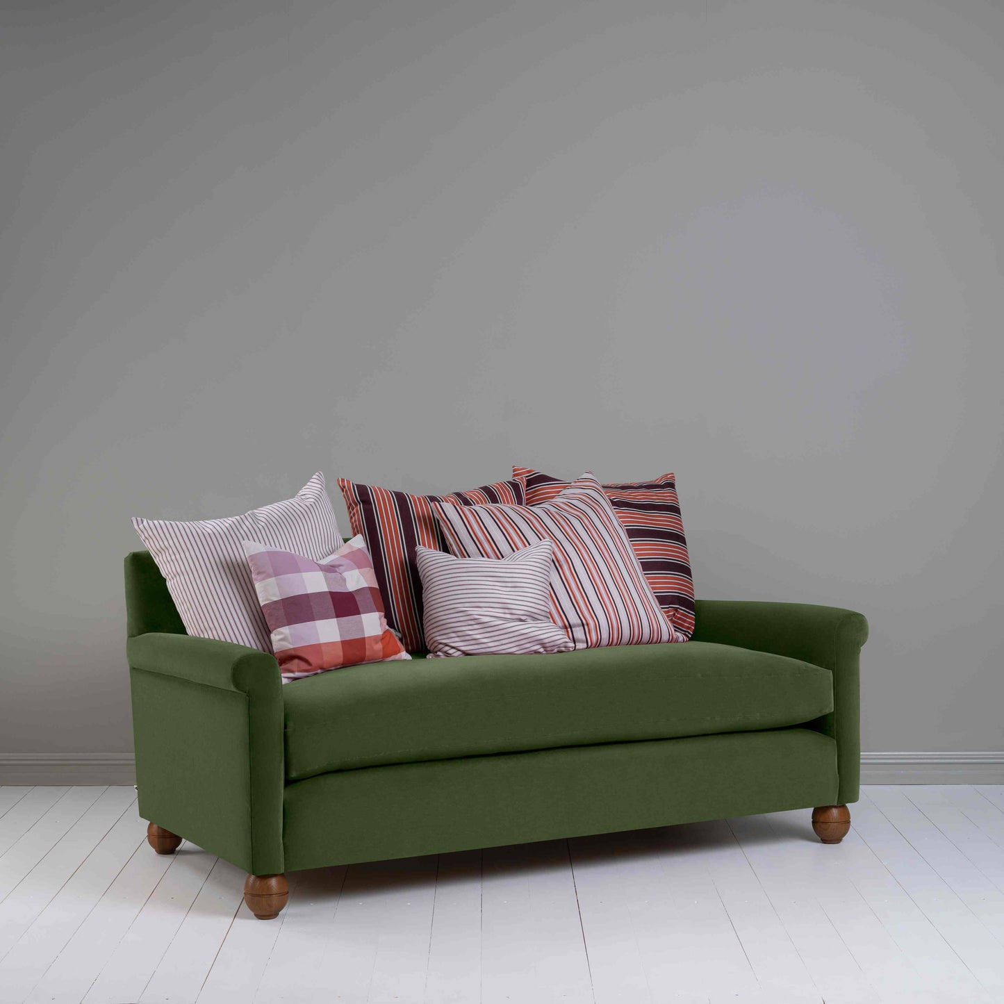 Idler 3 Seater Sofa in Intelligent Velvet Juniper