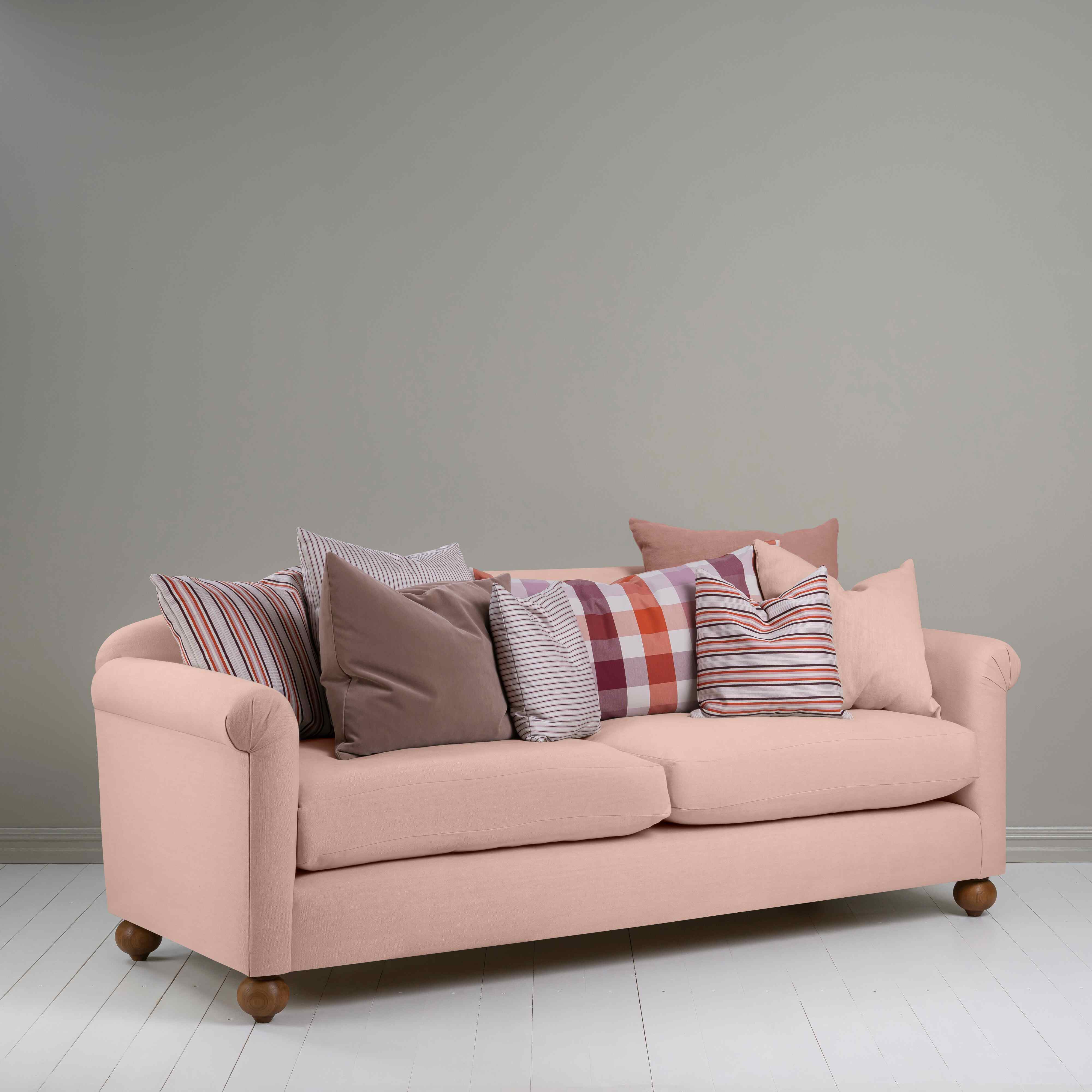  Dolittle 4 seater Sofa in Laidback Linen Dusky Pink - Nicola Harding 