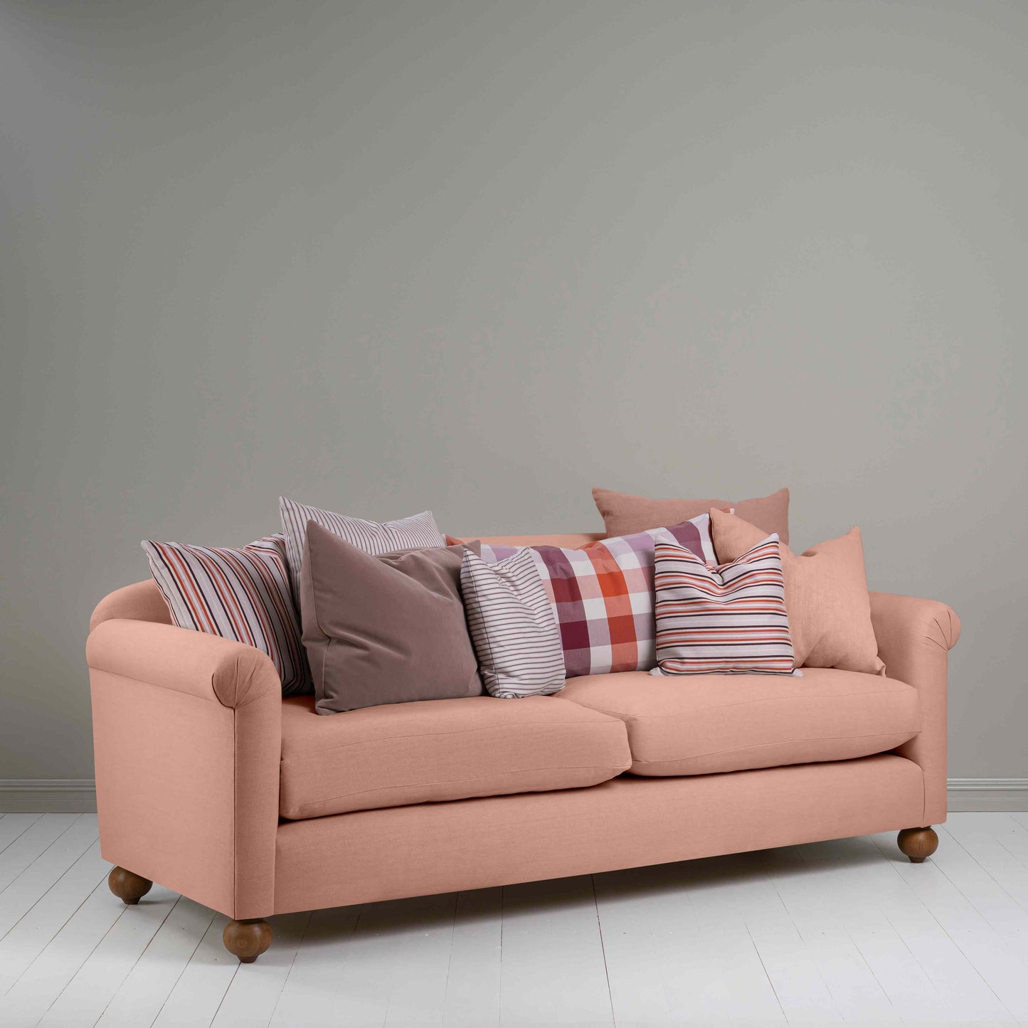 Dolittle 4 seater Sofa in Laidback Linen Roseberry - Nicola Harding