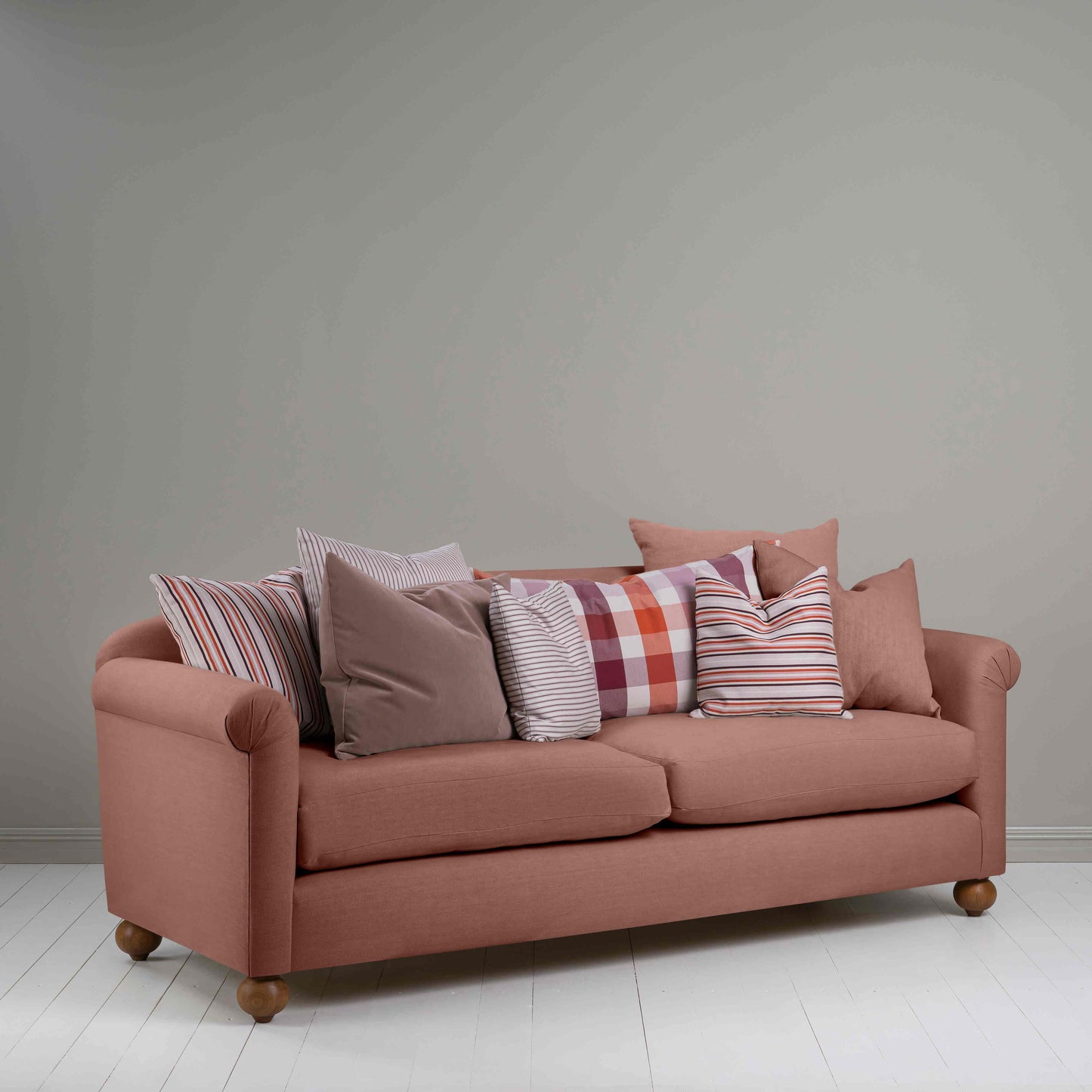 Dolittle 4 seater Sofa in Laidback Linen Sweet Briar - Nicola Harding