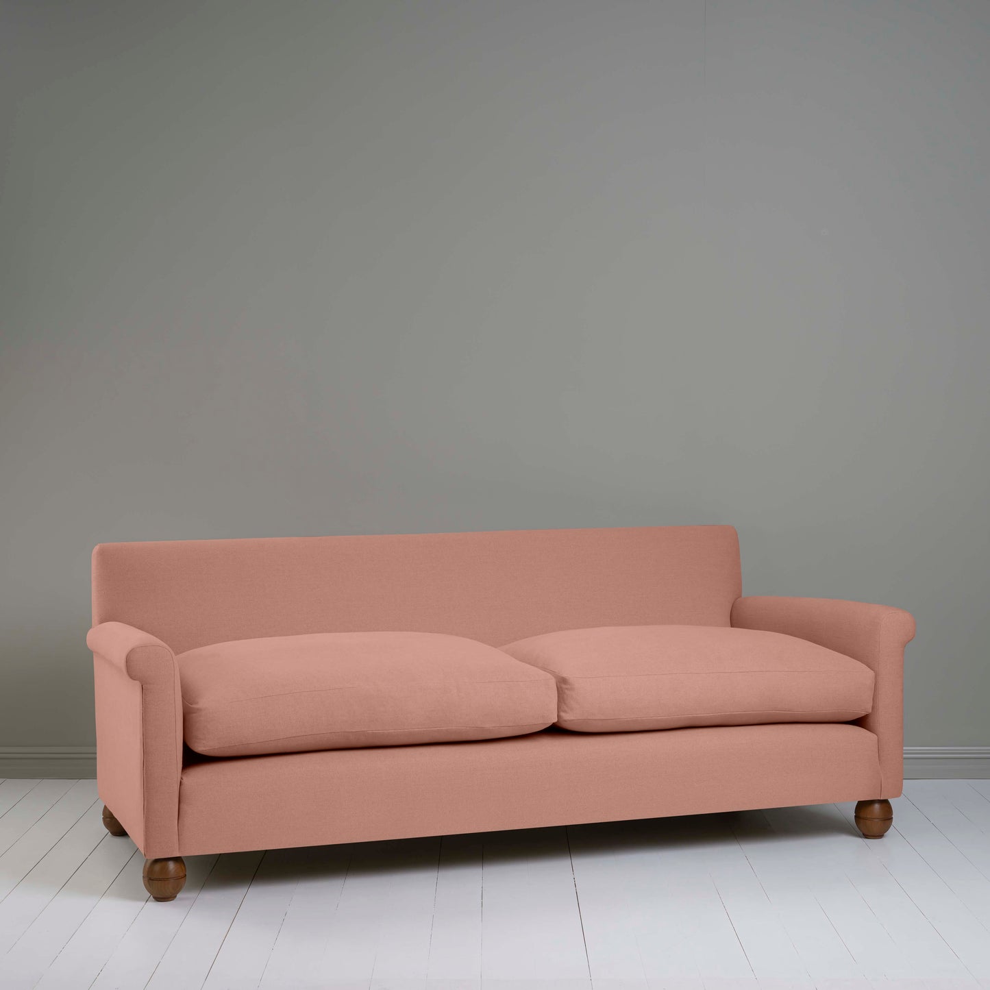 Idler 4 seater sofa in Laidback Linen Roseberry - Nicola Harding