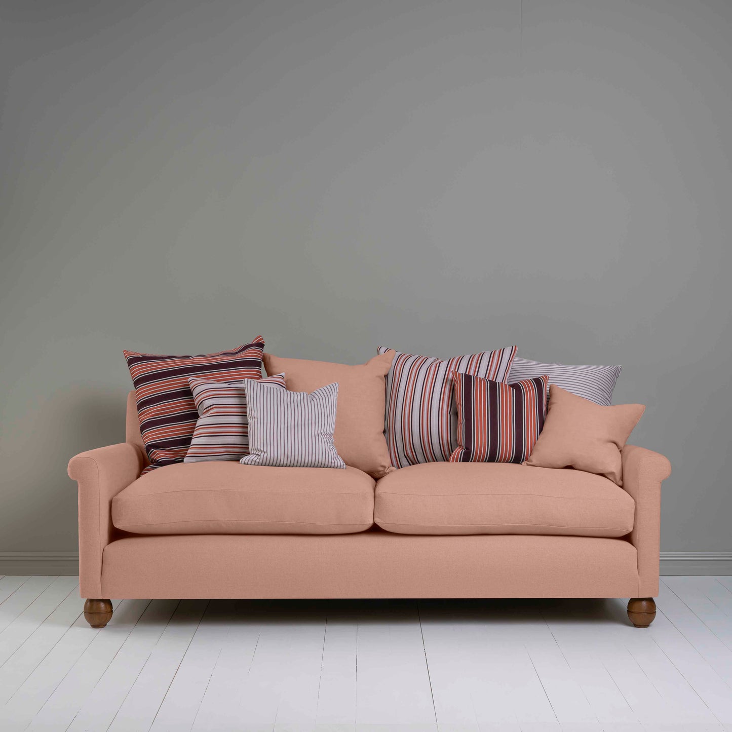 Idler 4 seater sofa in Laidback Linen Roseberry - Nicola Harding