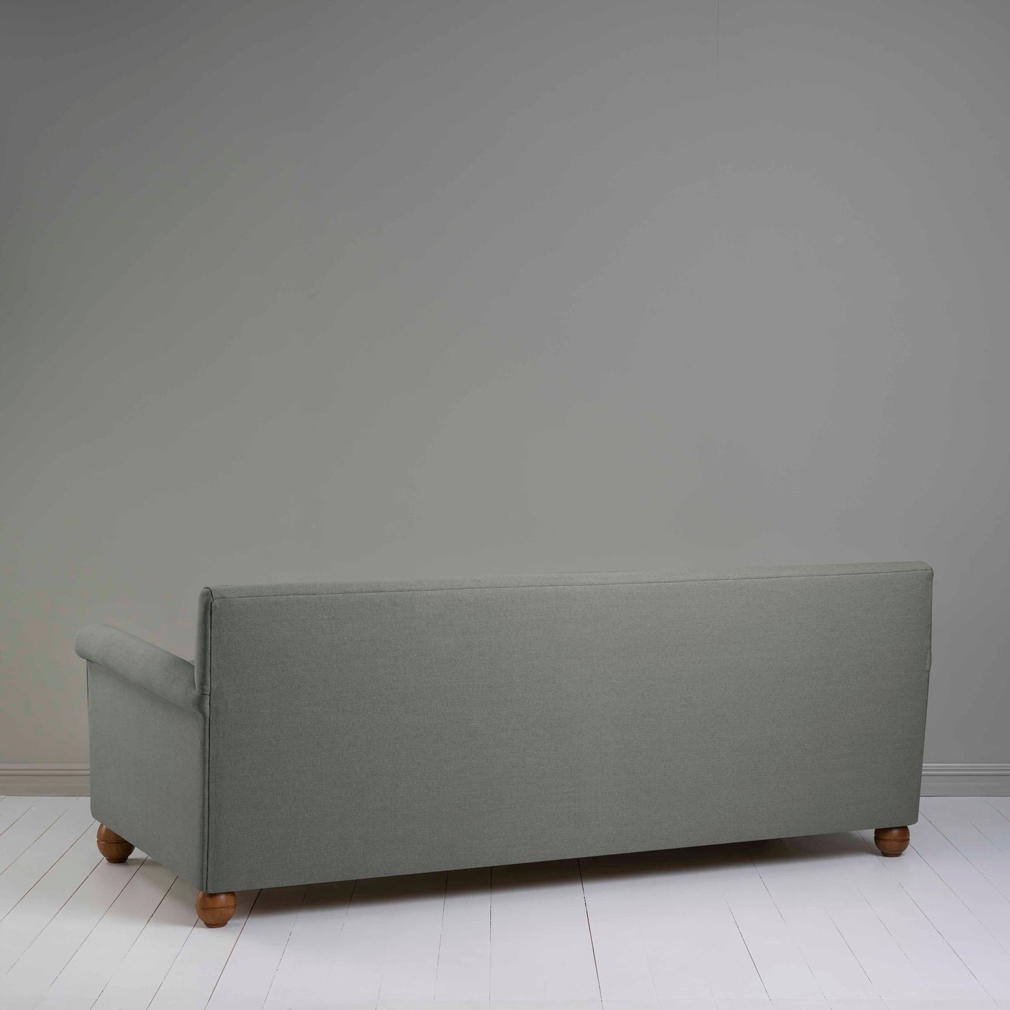 Idler 4 seater sofa in Laidback Linen Shadow - Nicola Harding