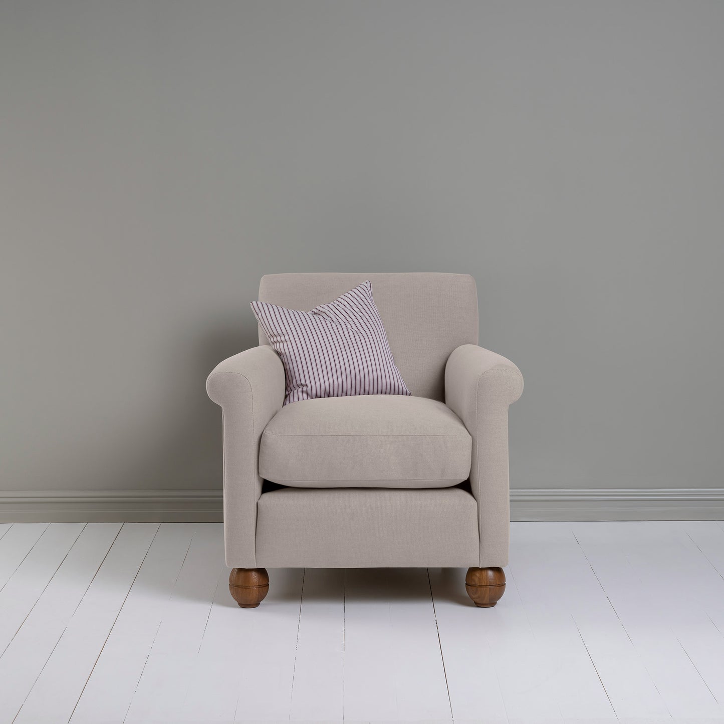 Idler Armchair in Laidback Linen Pearl Grey