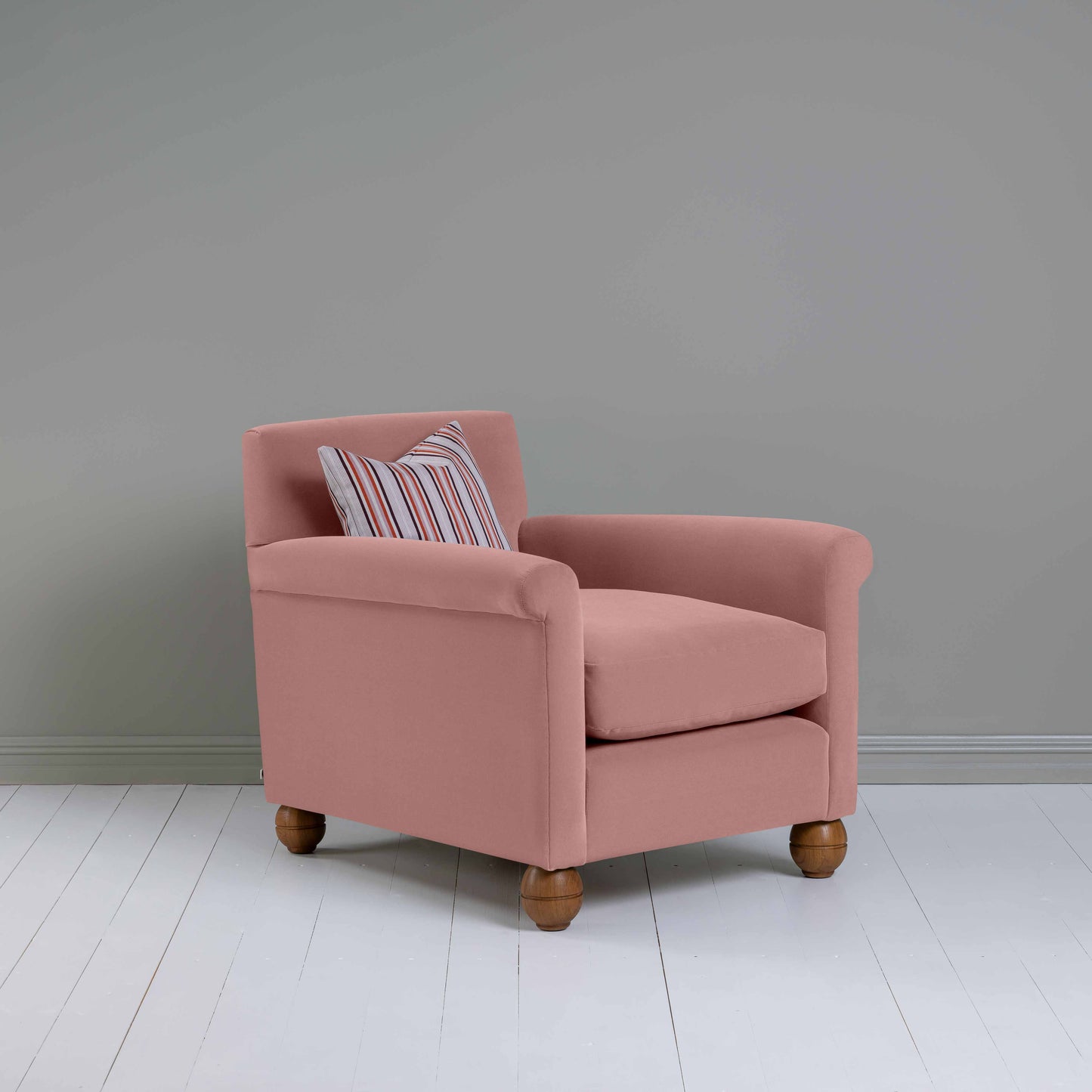 Idler Armchair in Intelligent Velvet Rose