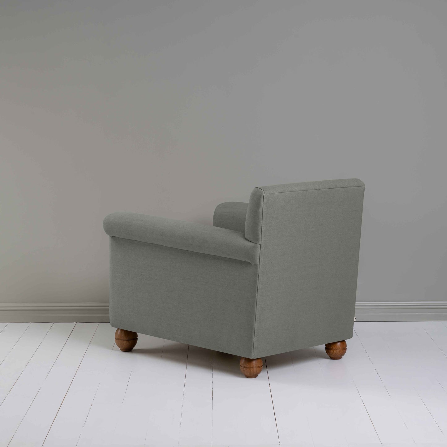 Idler Armchair in Laidback Linen Shadow