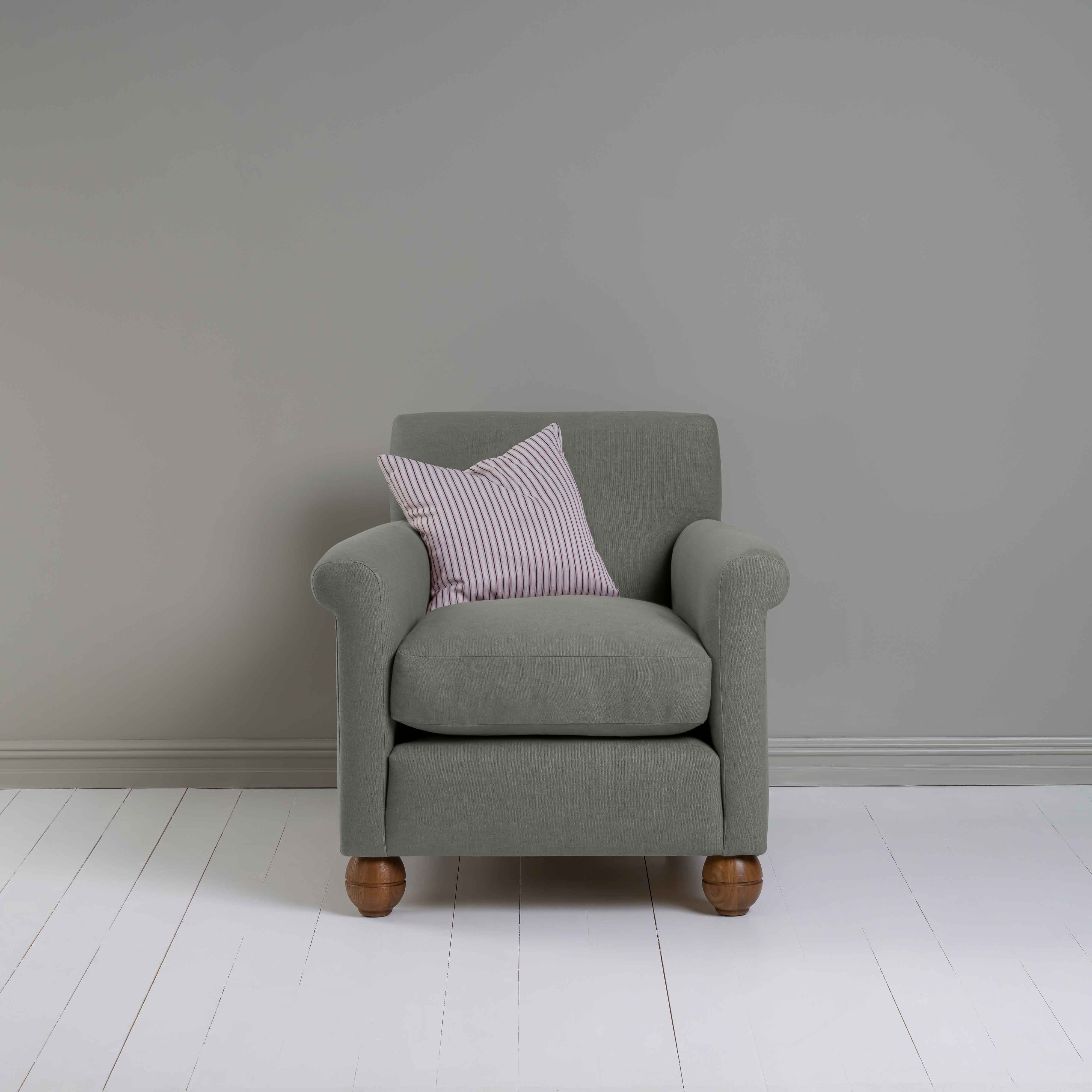  Idler Armchair in Laidback Linen Shadow 