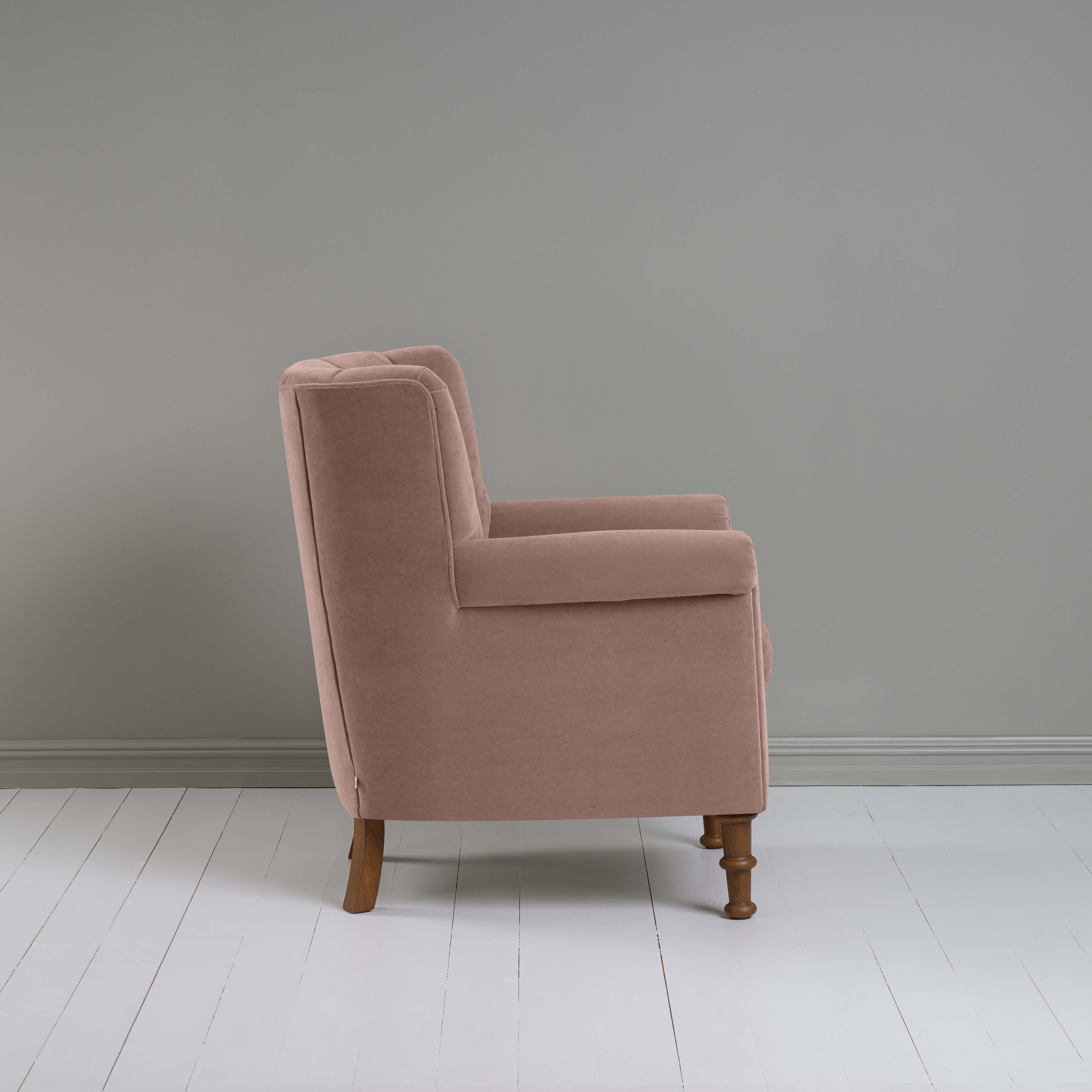  Time Out Armchair in Intelligent Velvet Dusky Pink, Side View - NiX 