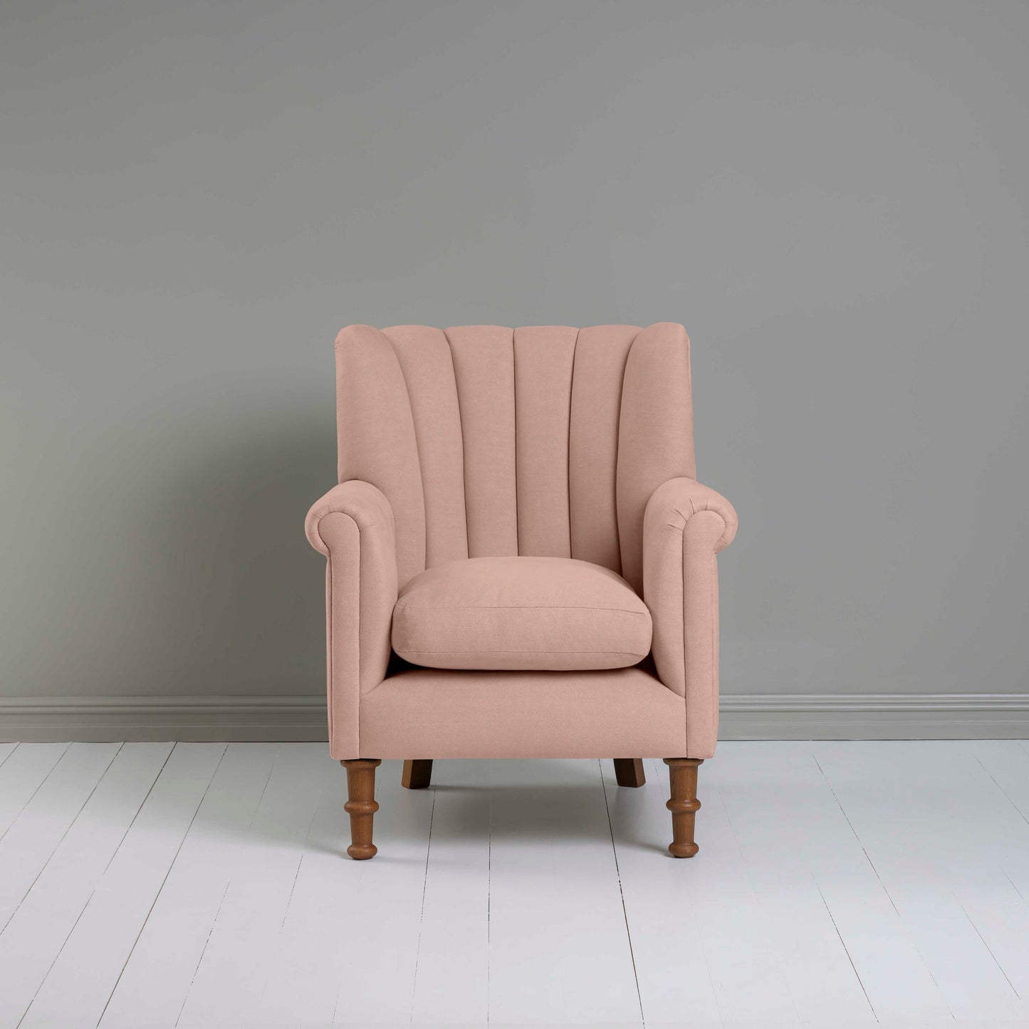 Time Out Armchair in Laidback Linen Dusky Pink