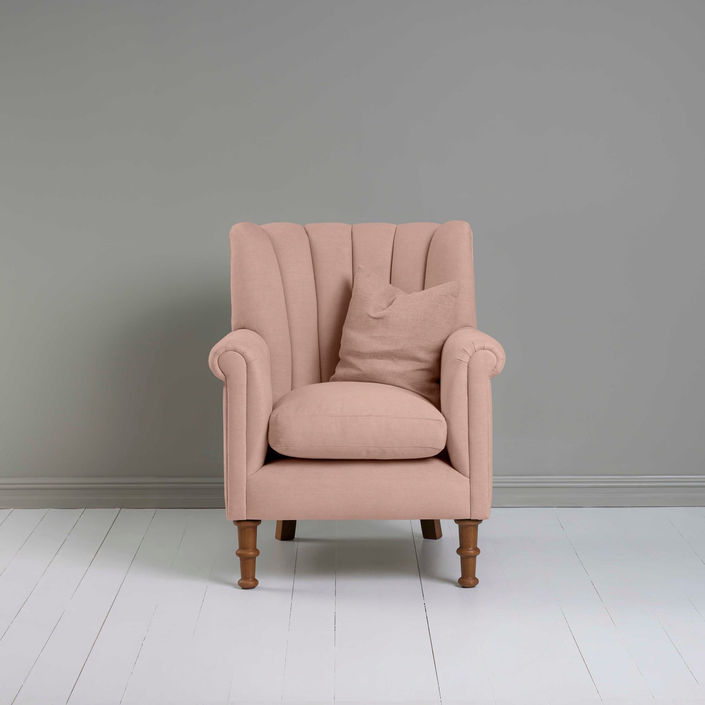 Time Out Armchair in Laidback Linen Dusky Pink