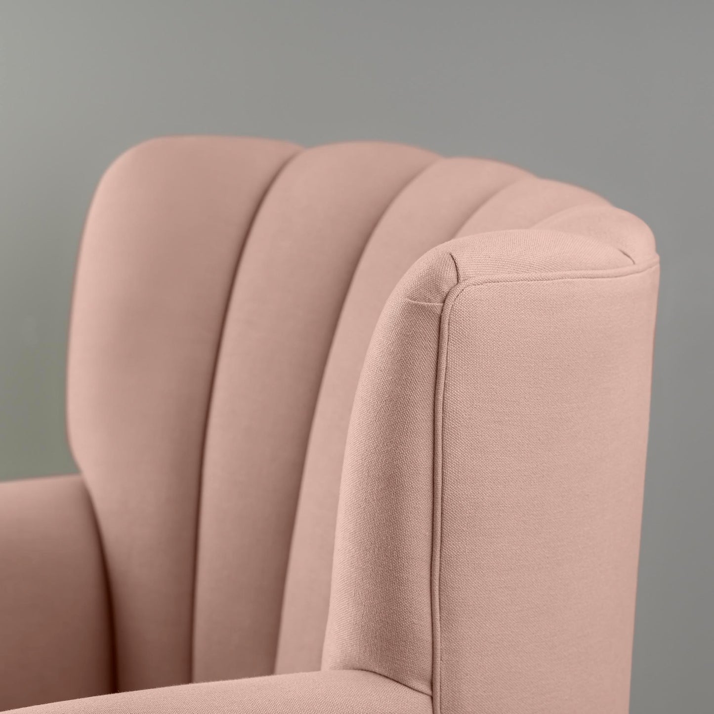 Time Out Armchair in Laidback Linen Dusky Pink