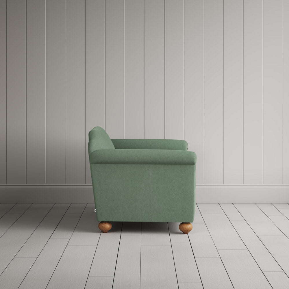  Dolittle Big Love Seat laidback linen moss, side view by NiX. 