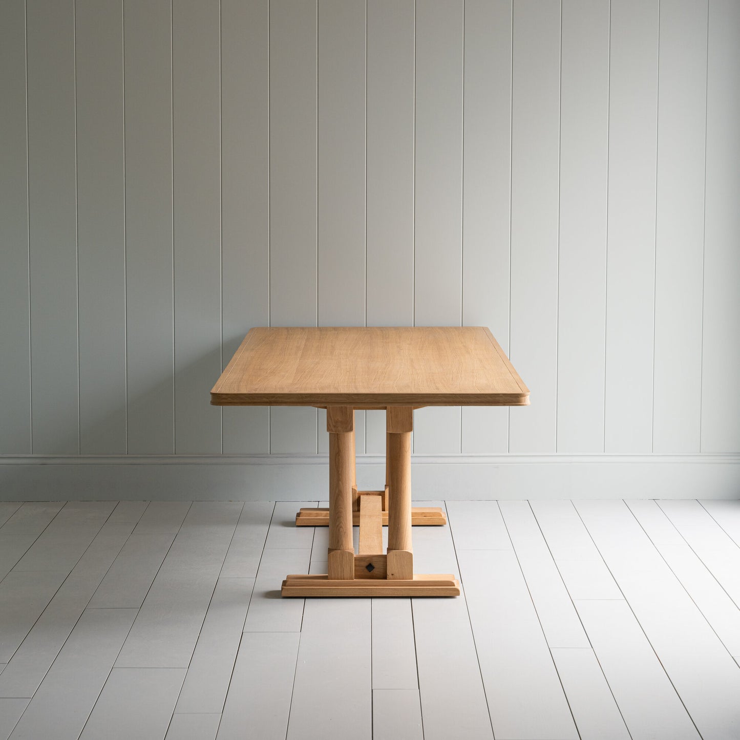 Tuck In Rectangular Dining Table in Oak