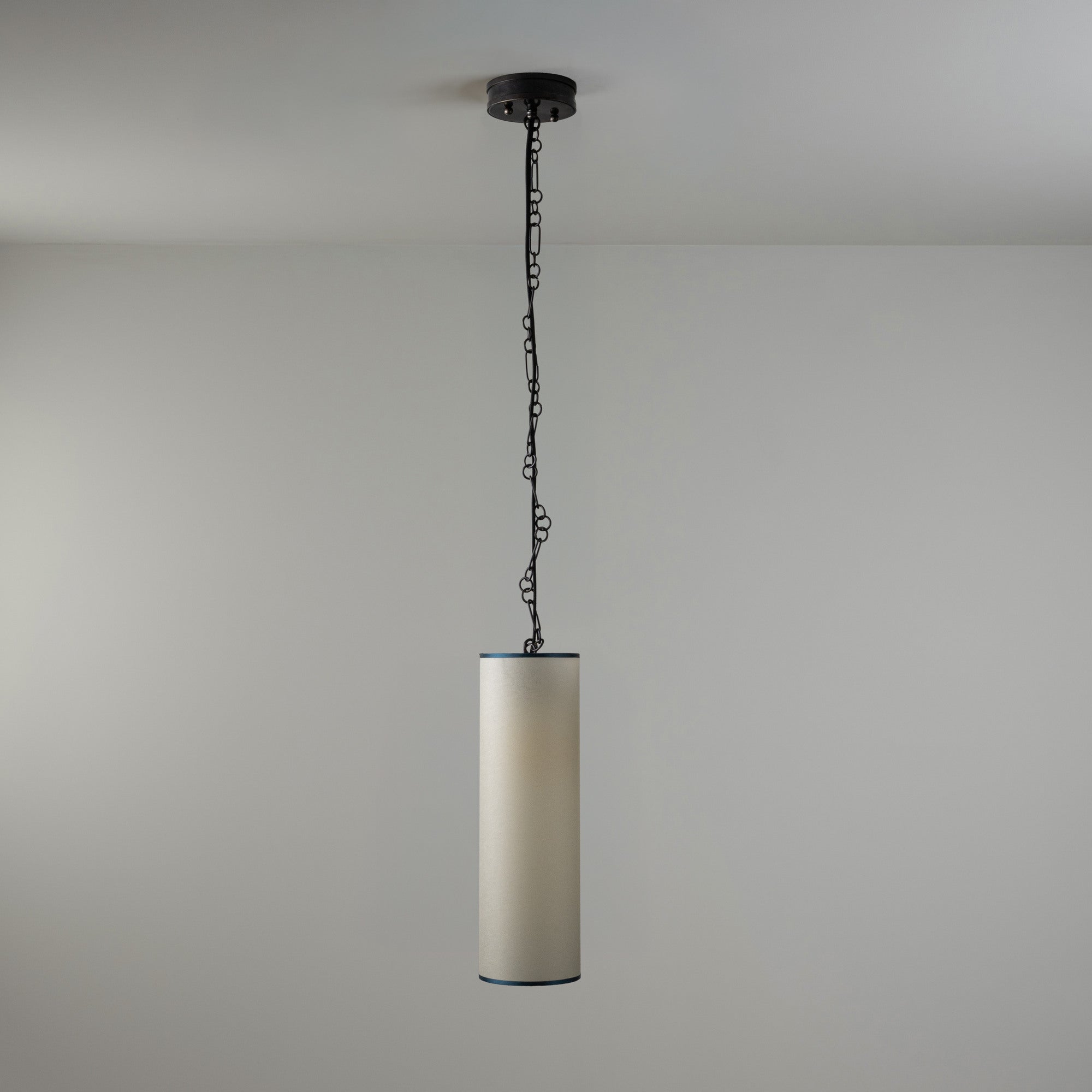  Ceiling Pendant Light With Cylinder Lampshade - By NiX 
