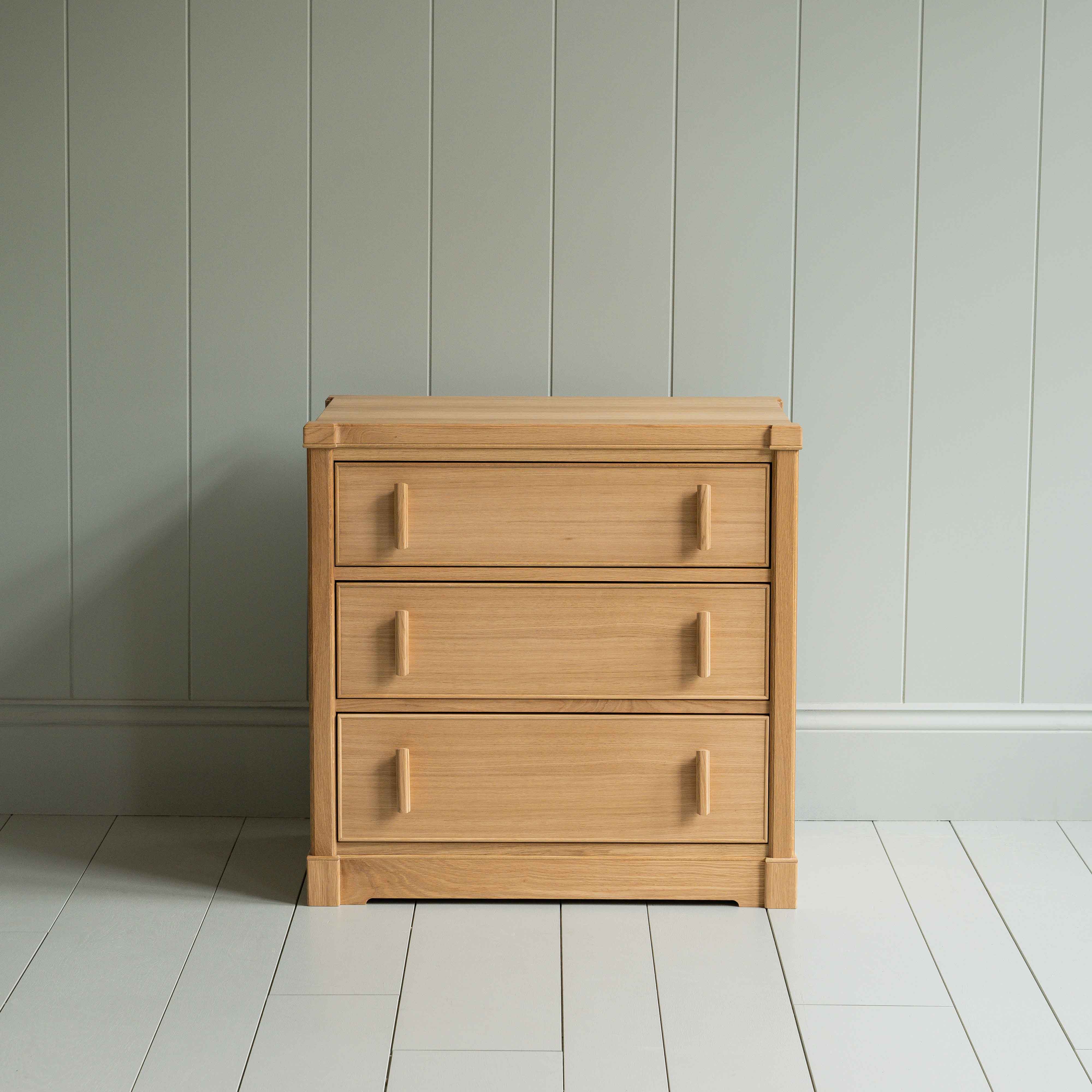  Shipshape Chest of Drawers in Natural Oak with 3 Drawers, Front View – By NiX 