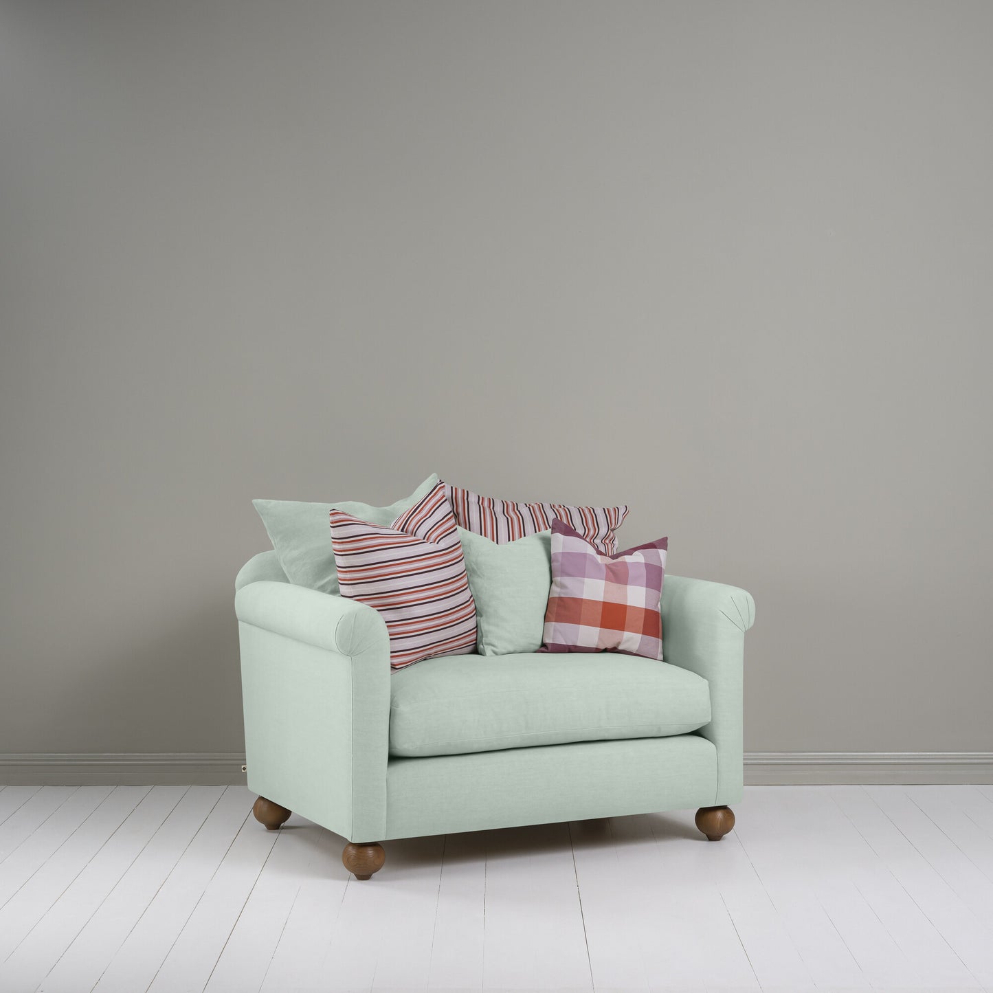 Dolittle Love Seat in Laidback Linen Sky