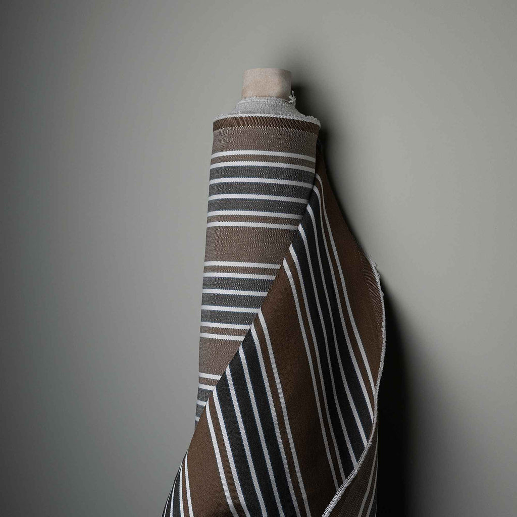  Regatta Cotton, Charcoal Fabric Roll - Nicola Harding 