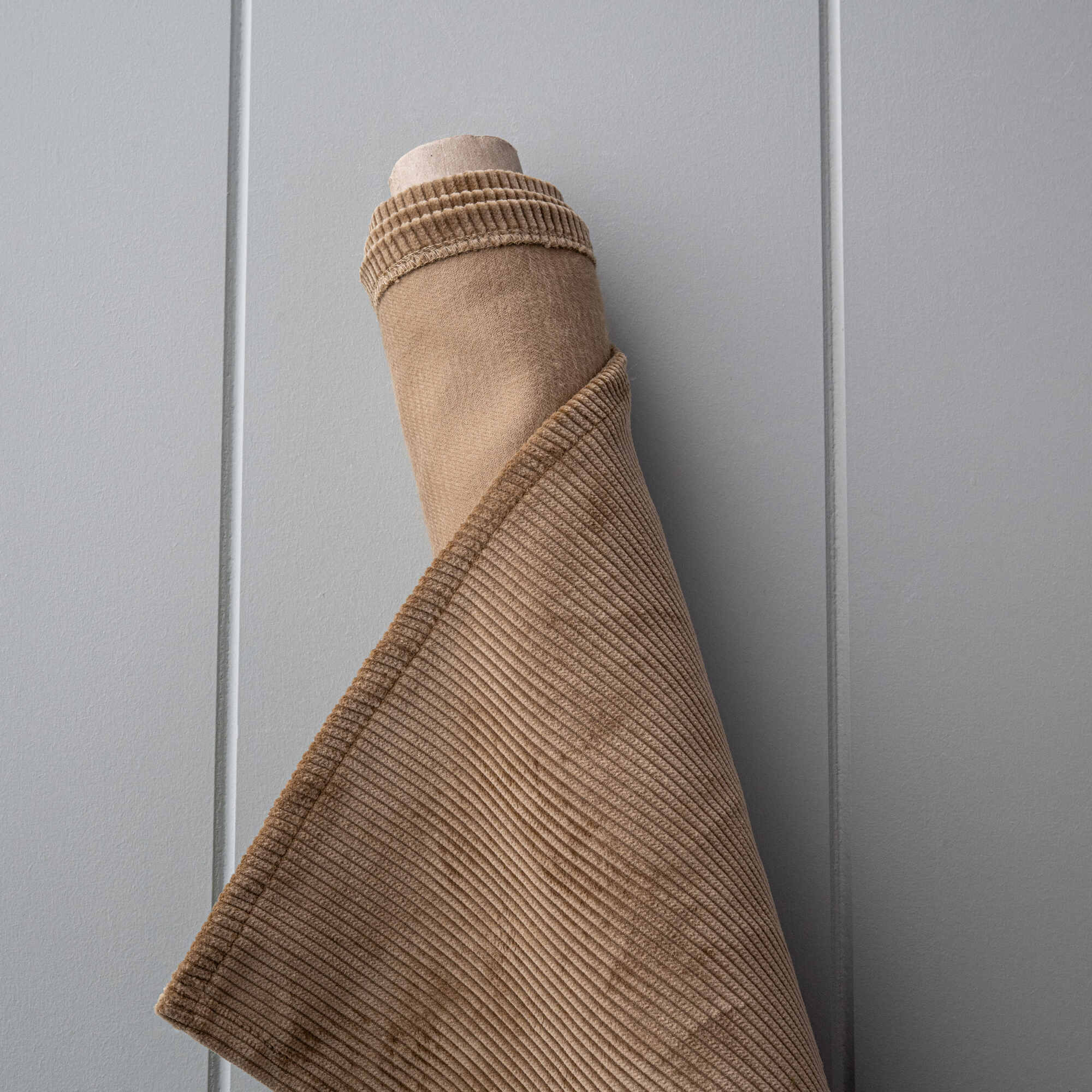  Heavy-weight Organic Cotton, Classic Corduroy Stone Beige 