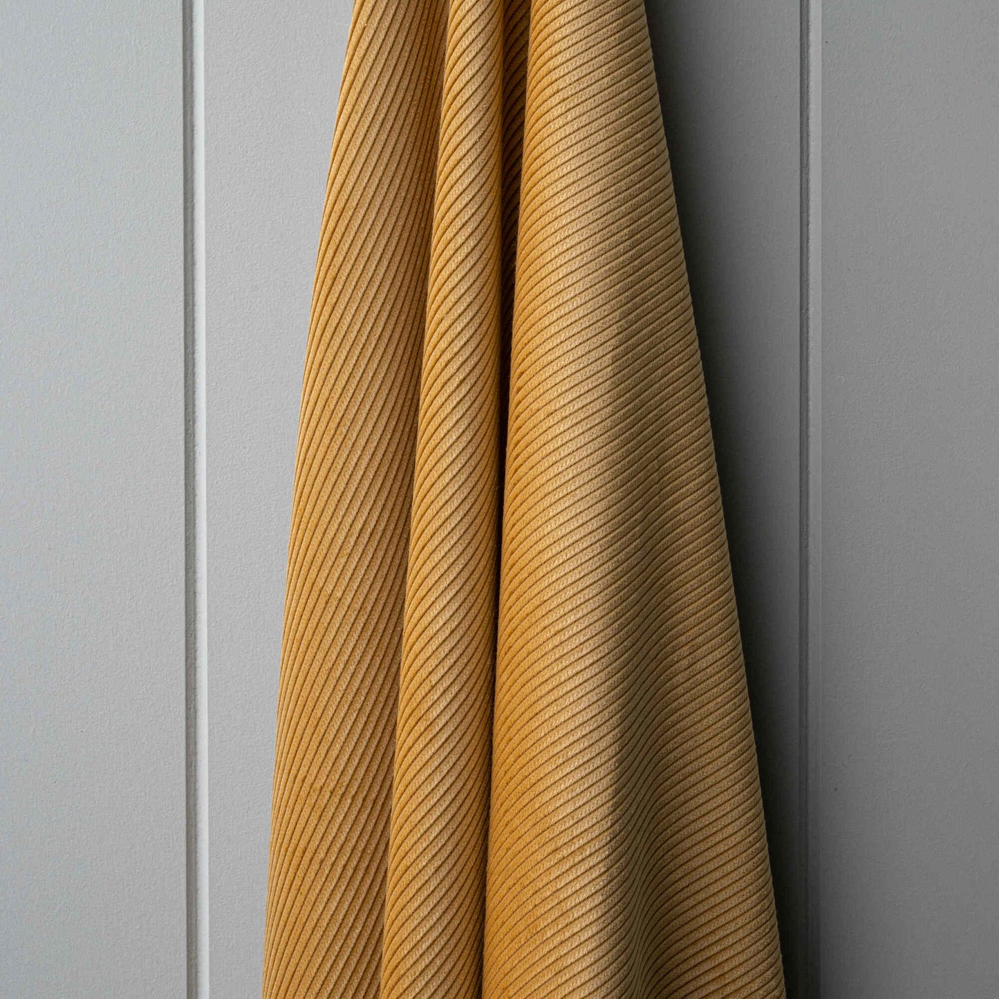 Heavy-weight Organic Cotton, Classic Corduroy Wheat