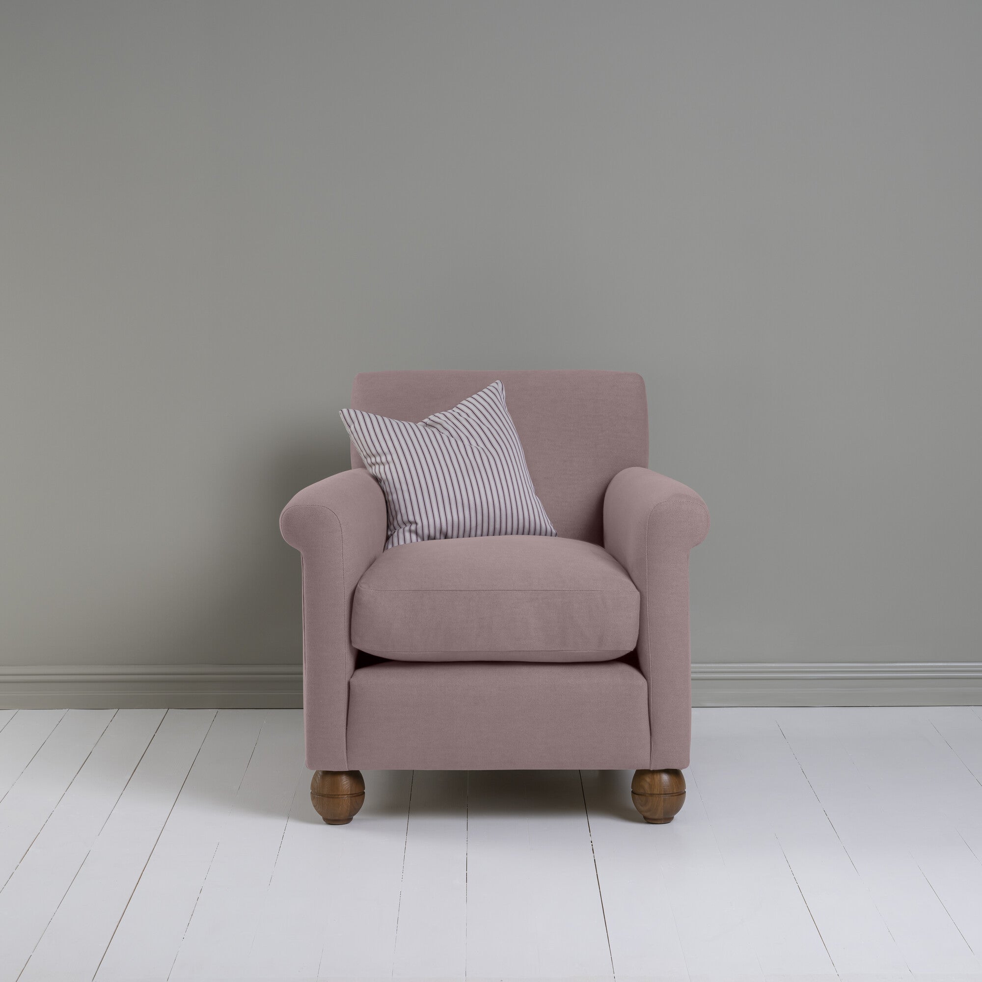  Idler Armchair in Laidback Linen Heather 