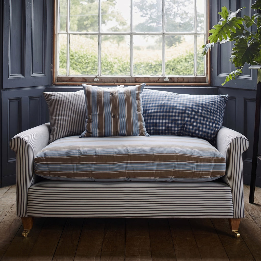  Idler Big Love Seat in Intelligent Velvet Damson 
